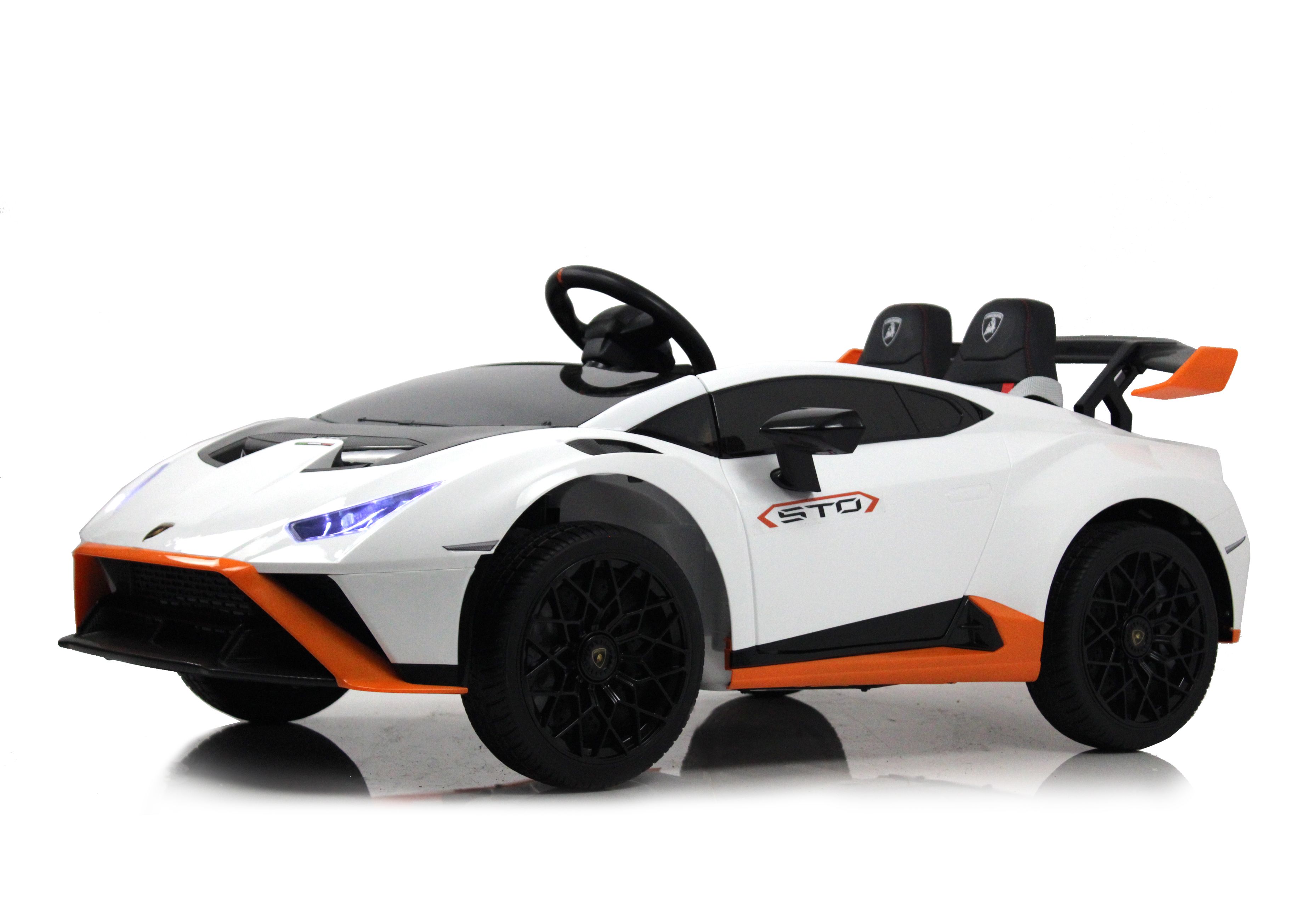 Электромобиль RIVERTOYS Lamborghini E888EE-WHITE С пультом ДУ - фото 4