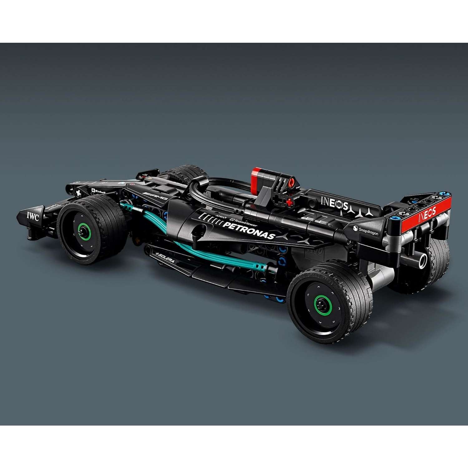 Конструктор LEGO Technic Mercedes-Benz F1 240 дет. - фото 6
