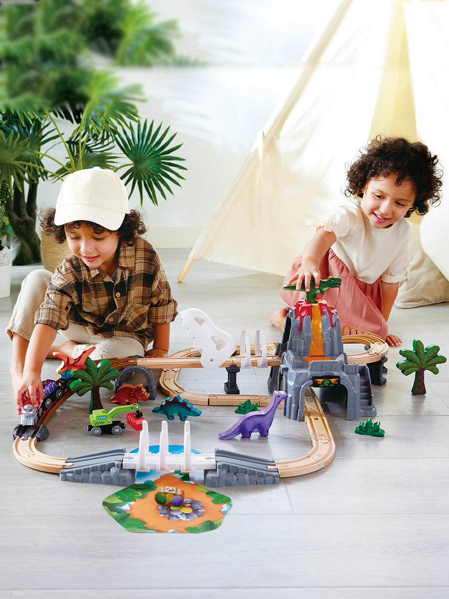 Набор железнодорожный Hape 86 см E3795_HP - фото 1