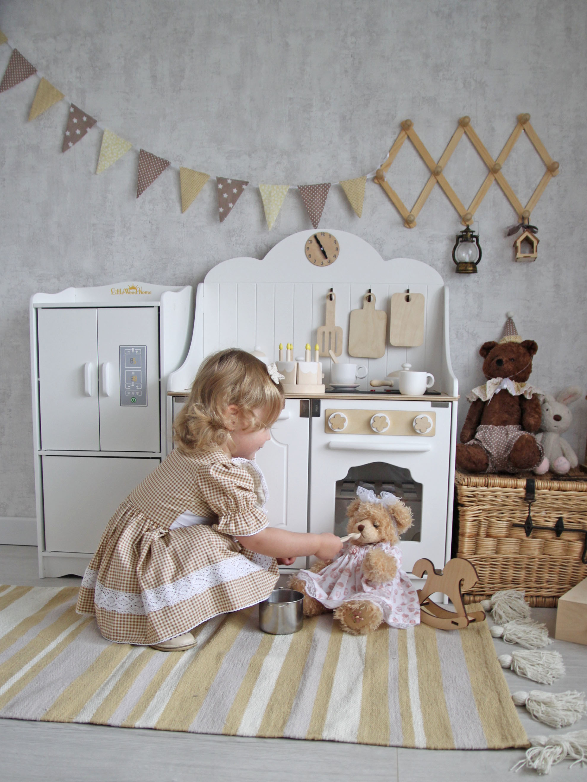 Игрушка LittleWoodHome холодильник - фото 7