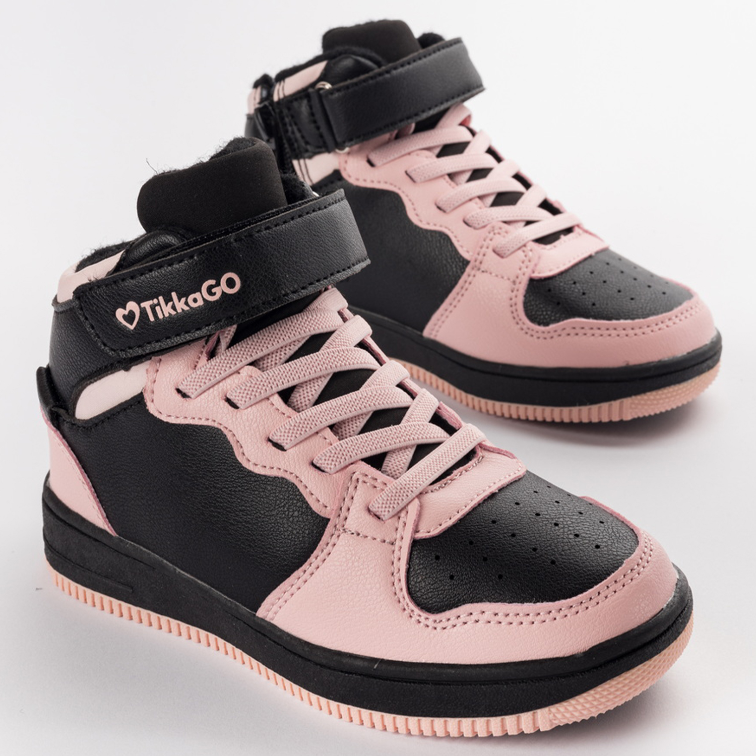 Ботинки TikkaGo 4N02_22381-1_black-pink - фото 2
