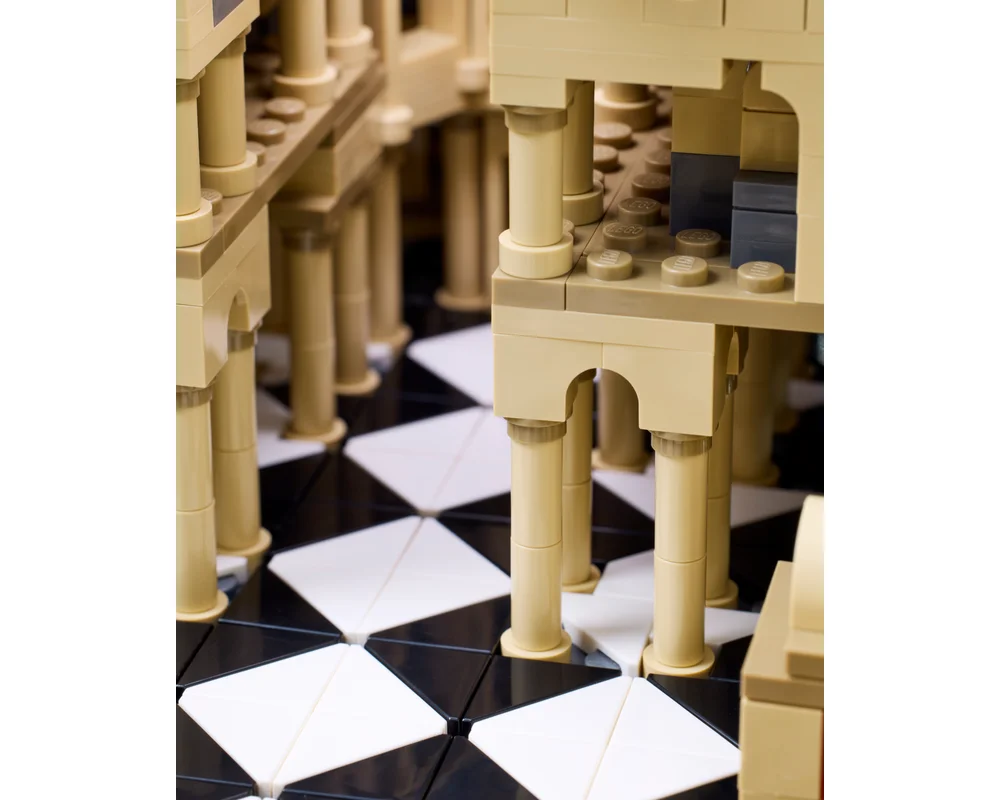 Конструктор LEGO Architecture 21061 4383 дет. - фото 1