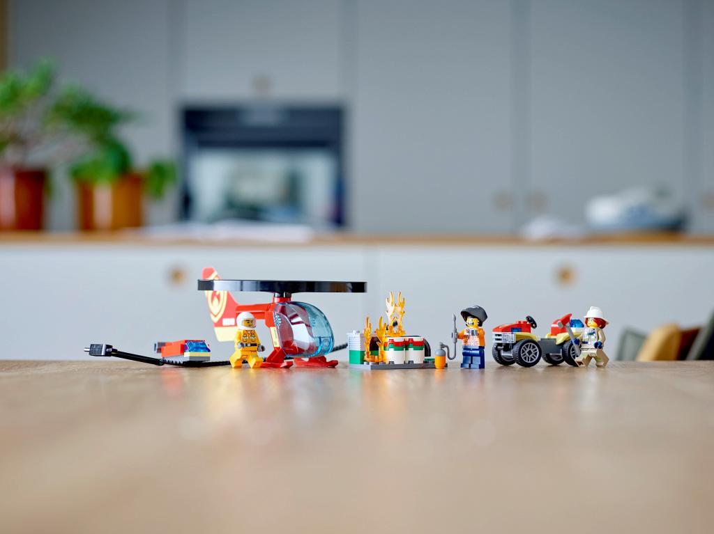 Конструктор LEGO 60248 93 дет. - фото 5