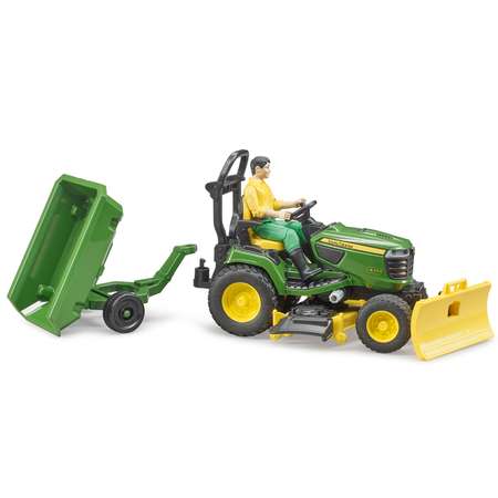 Трактор Bruder John Deere