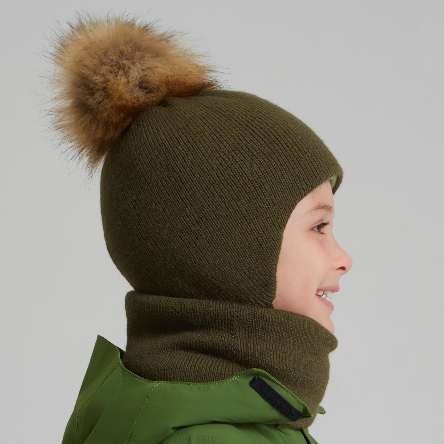 Шапка и снуд KUBRIO KU-H-111-FurPomPlain-olive - фото 6