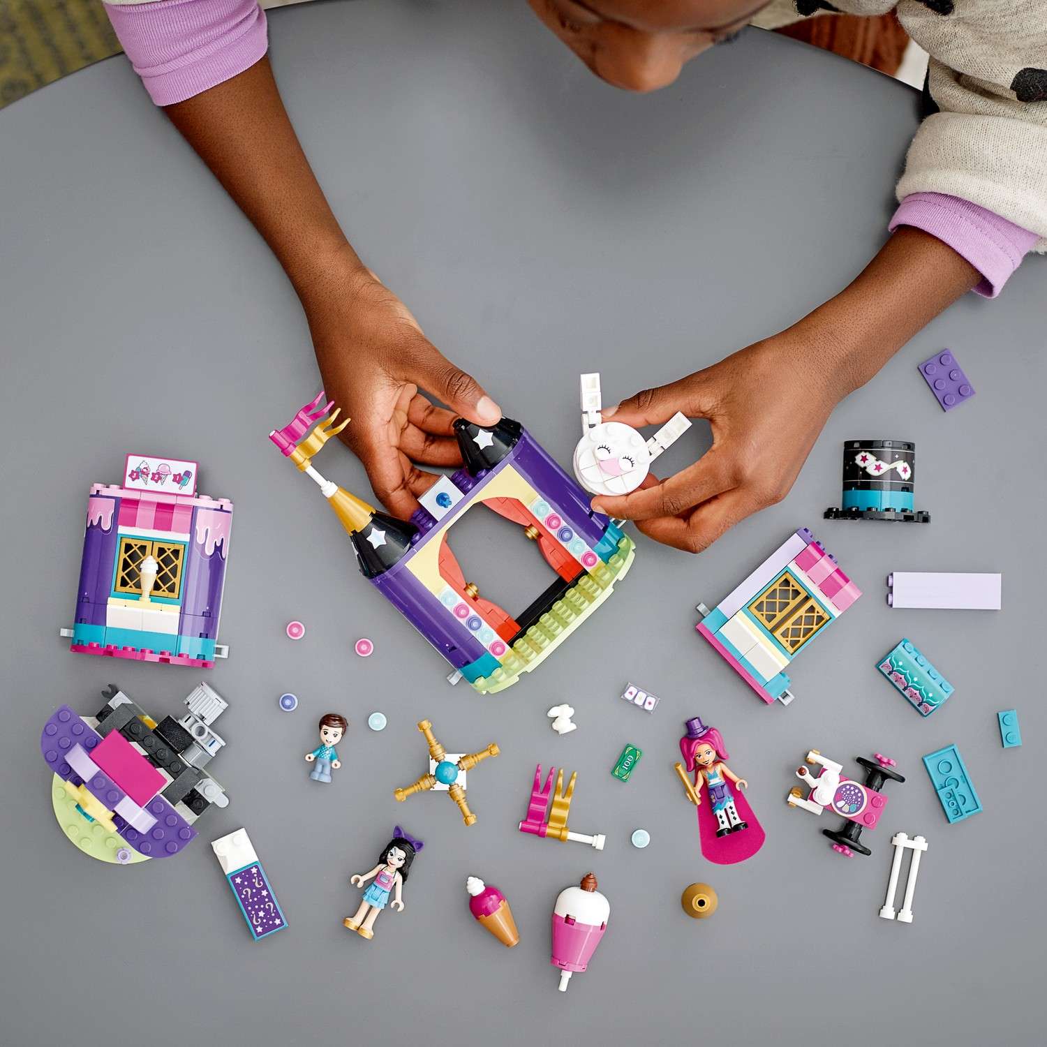 Конструктор LEGO Friends Киоск на Волшебной ярмарке блочный - фото 10