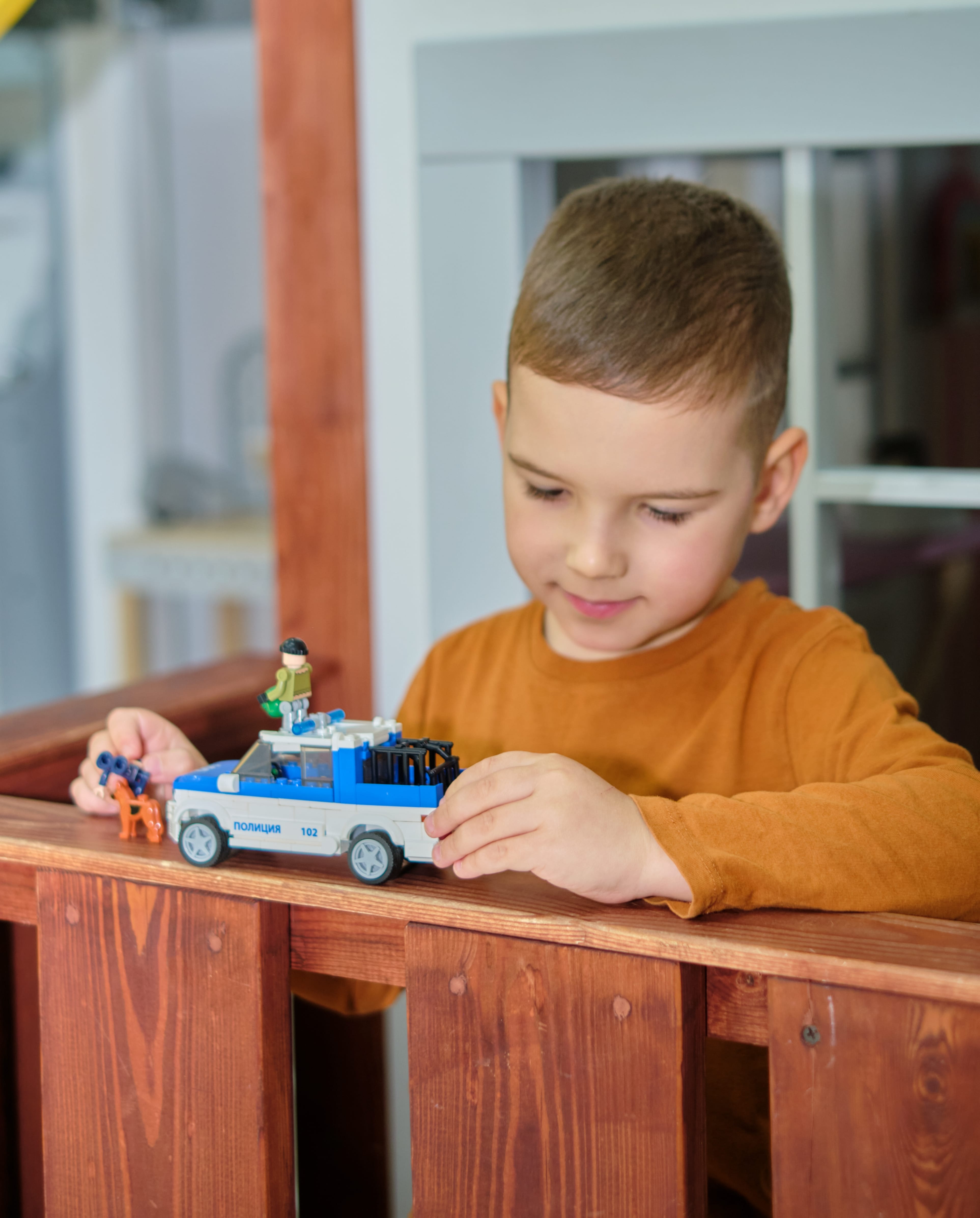 Конструктор brick labs Полицейский автомобиль 272 дет. - фото 10