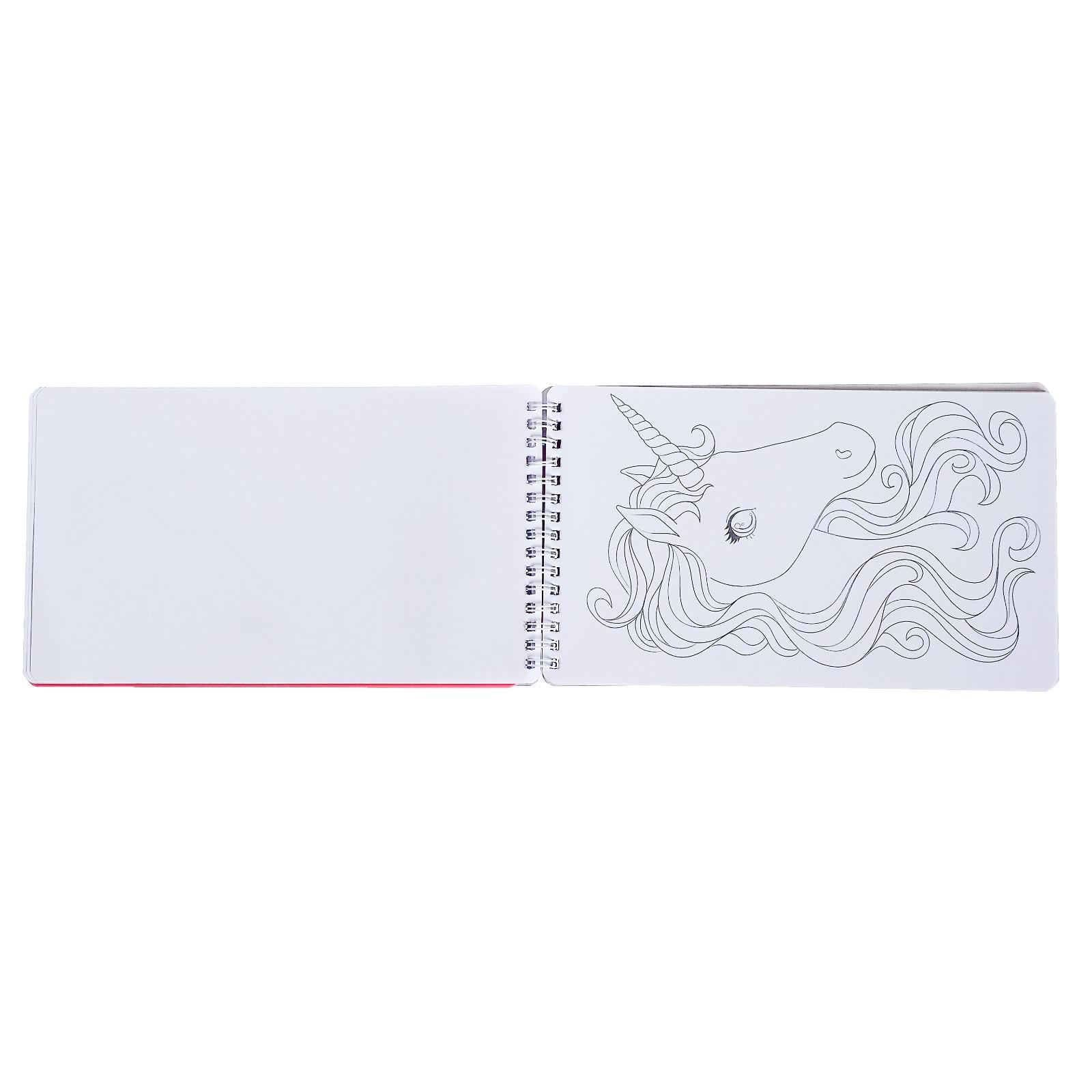 Книга Буква-ленд с наклейками и трафаретами Альбом дизайнера Волшебные единороги - фото 5