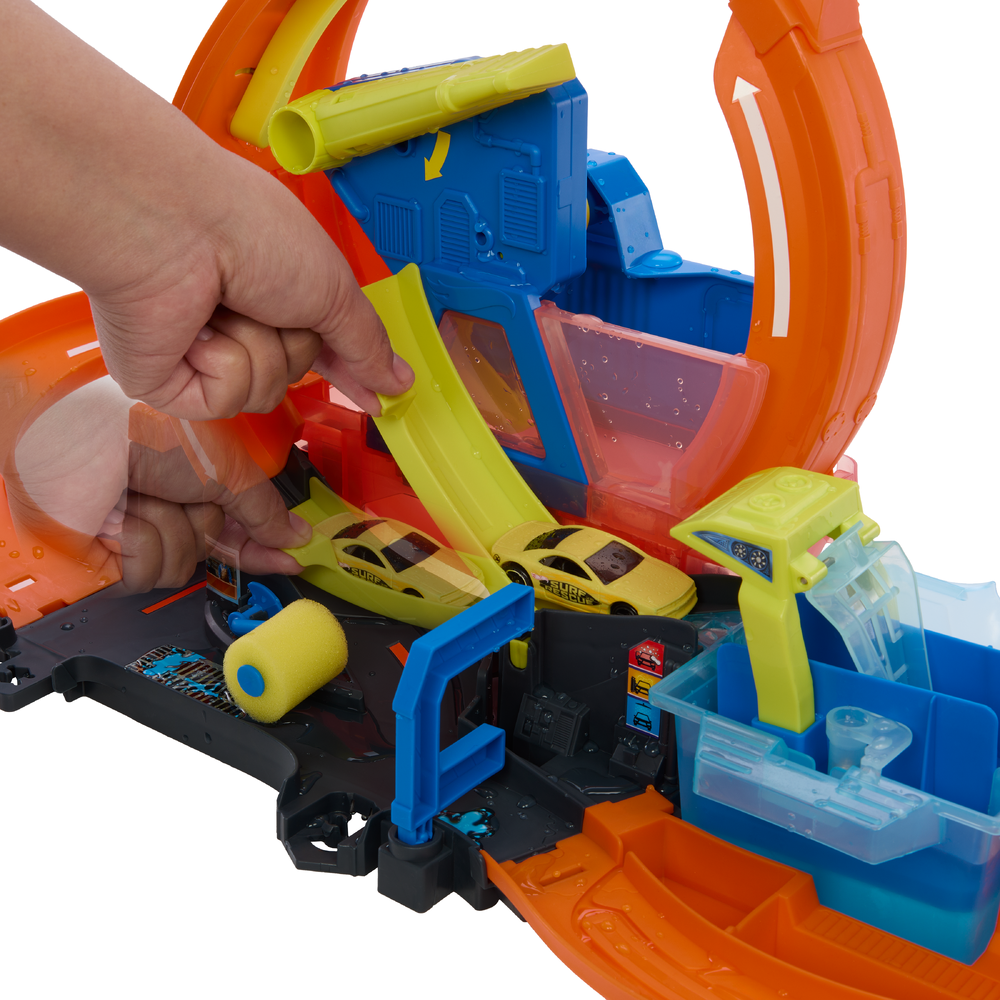 Автомойка Hot Wheels City Mega Loop Car Wash JHL97 - фото 13