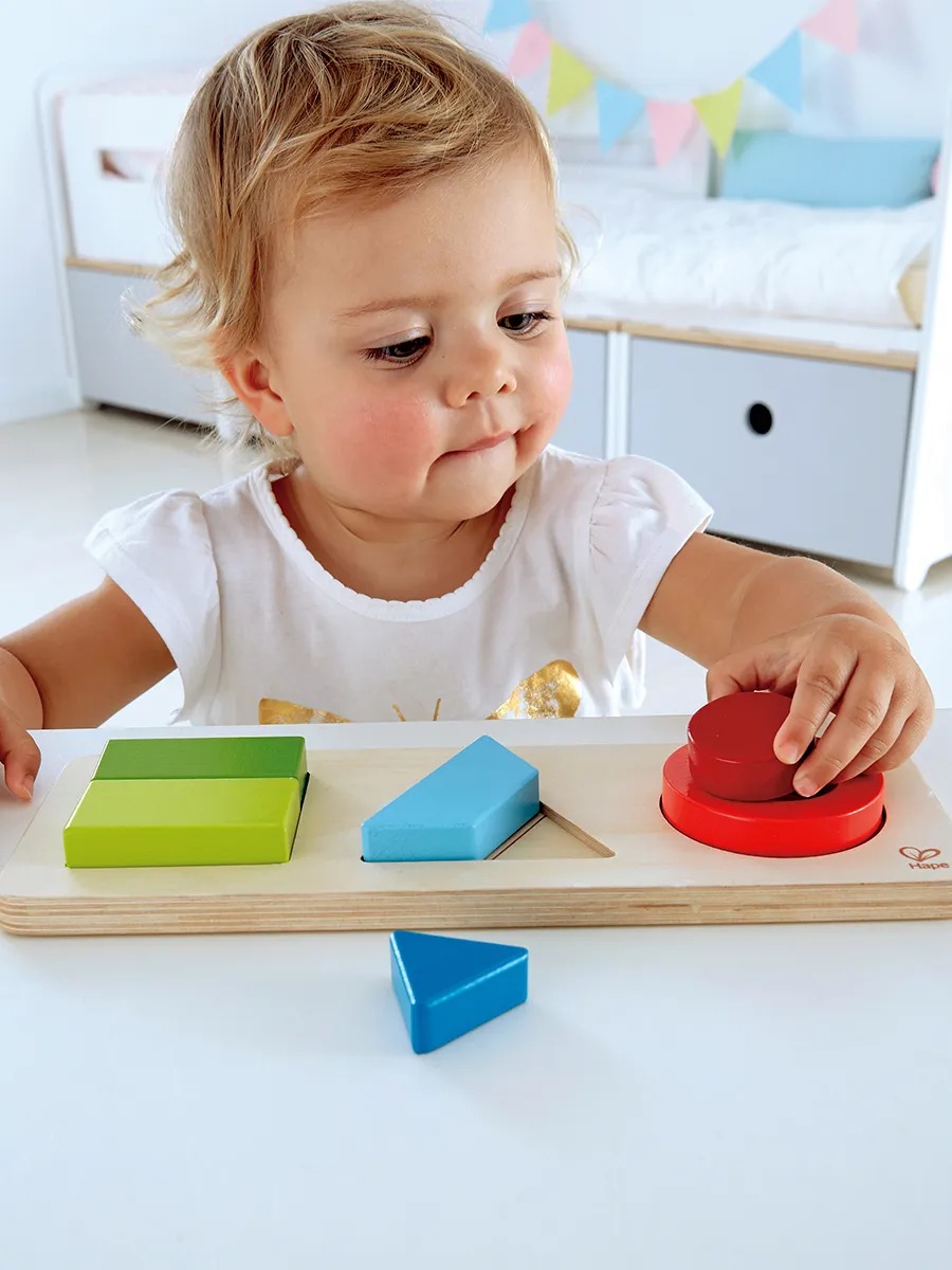 Игрушка для малышей HAPE Цвета и формы 7 предметов E1615_HP - фото 1