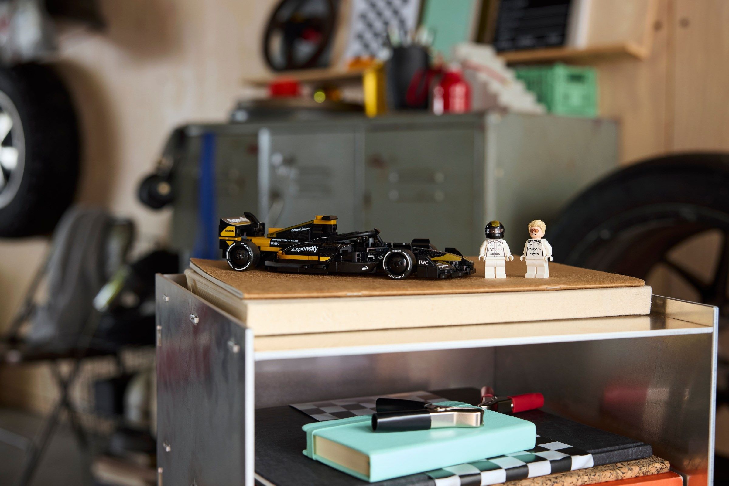 Конструктор LEGO Speed Champions 268 дет. - фото 12