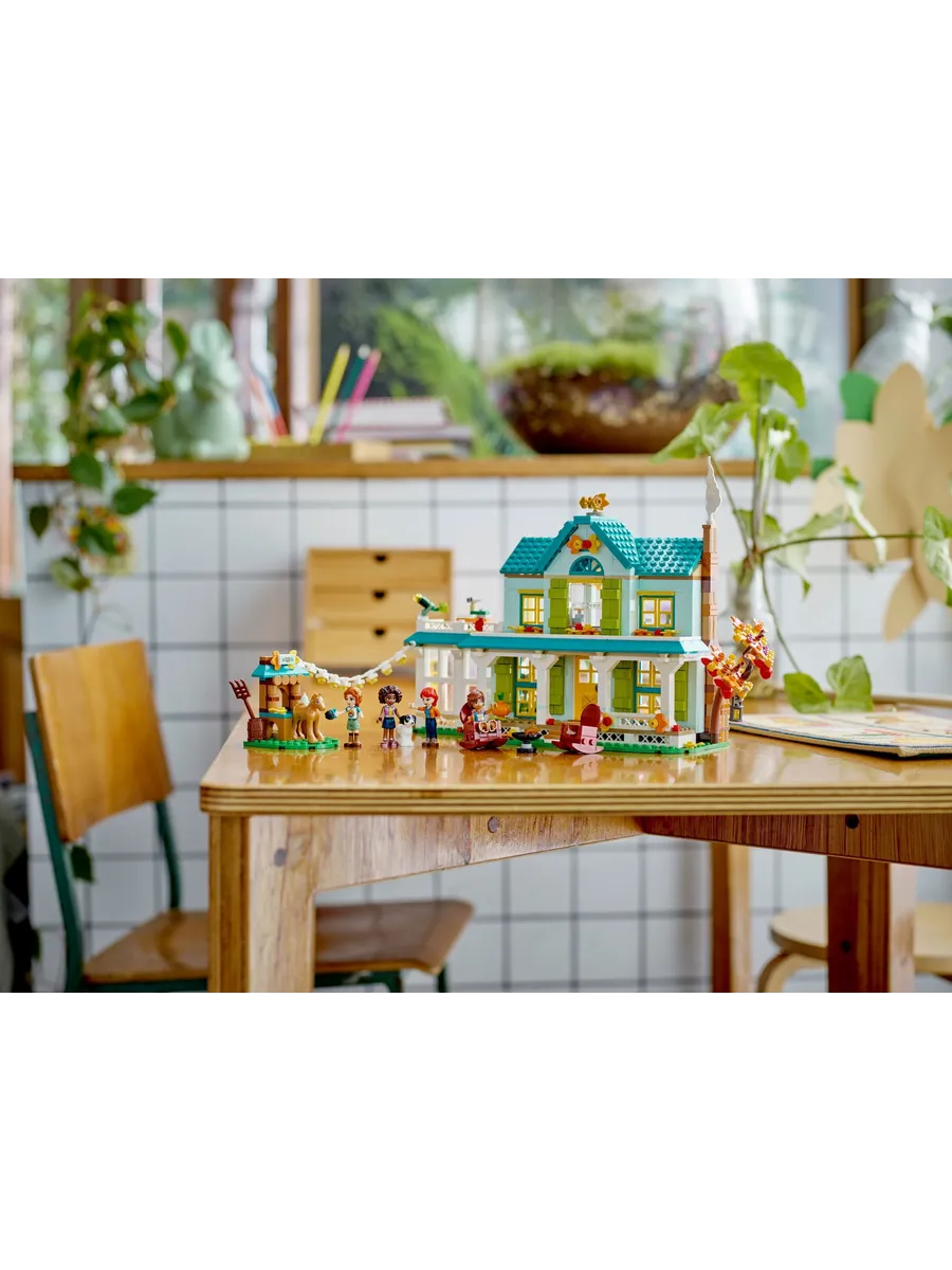 Конструктор LEGO Friends 853 дет. - фото 10