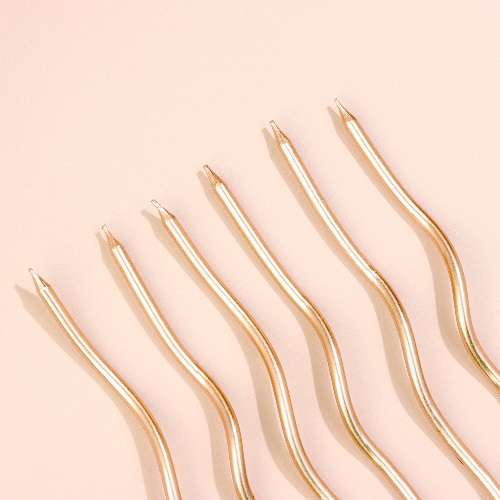 Свечи для торта Страна Карнавалия Серпантин 6 шт коктейльные шампань - фото 3