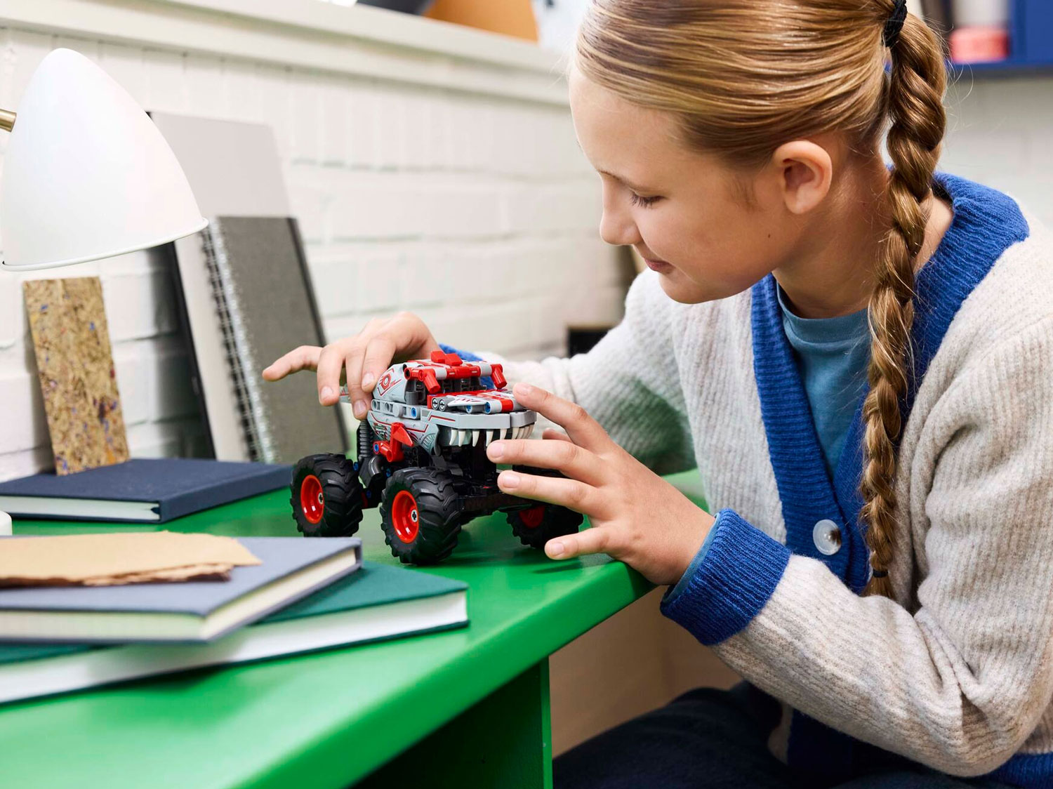 Конструктор LEGO Technic Monster Jam 42200 232 дет. - фото 8