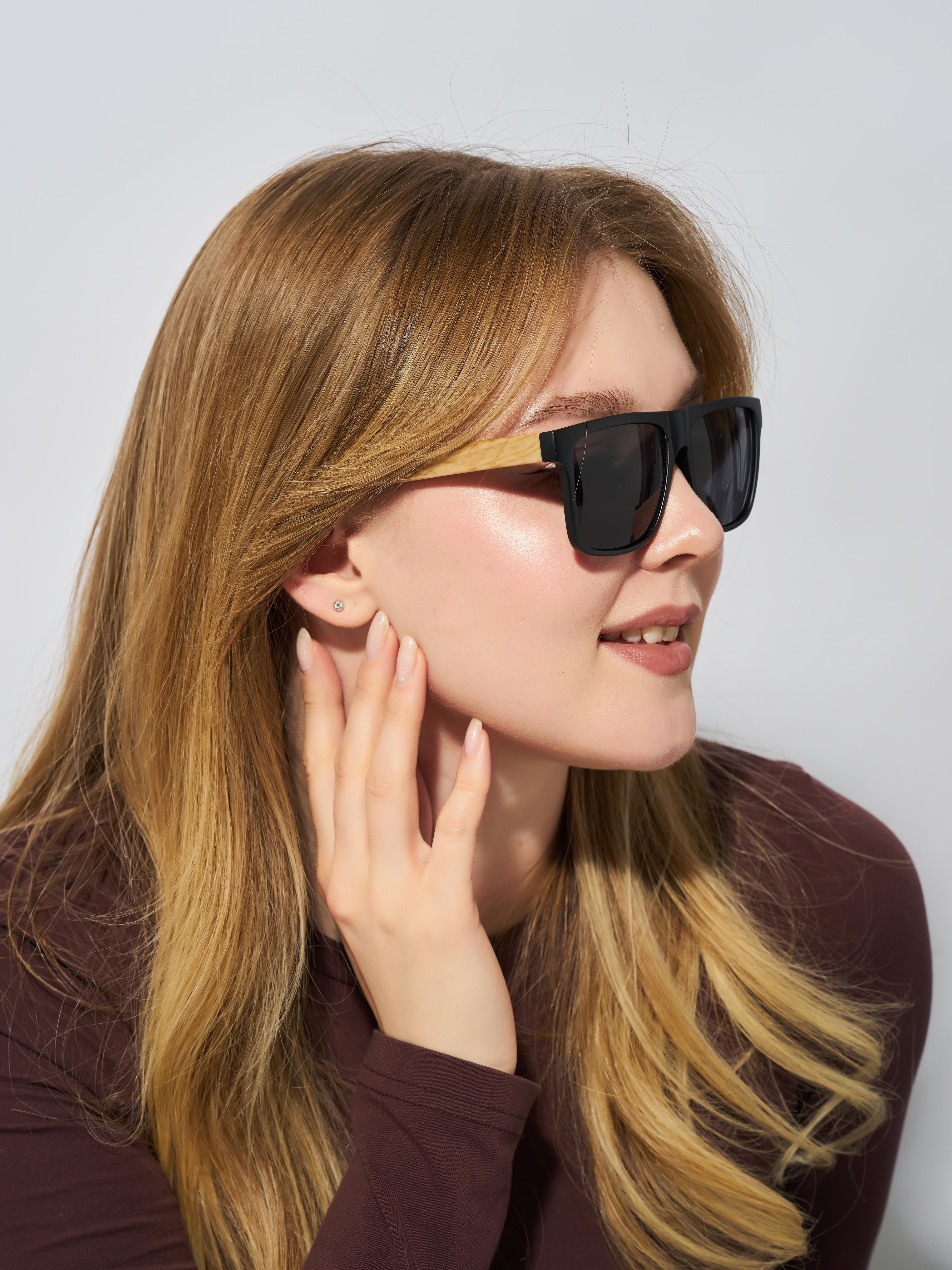 Солнцезащитные очки SUNNY GLASS O00002-1 - фото 4