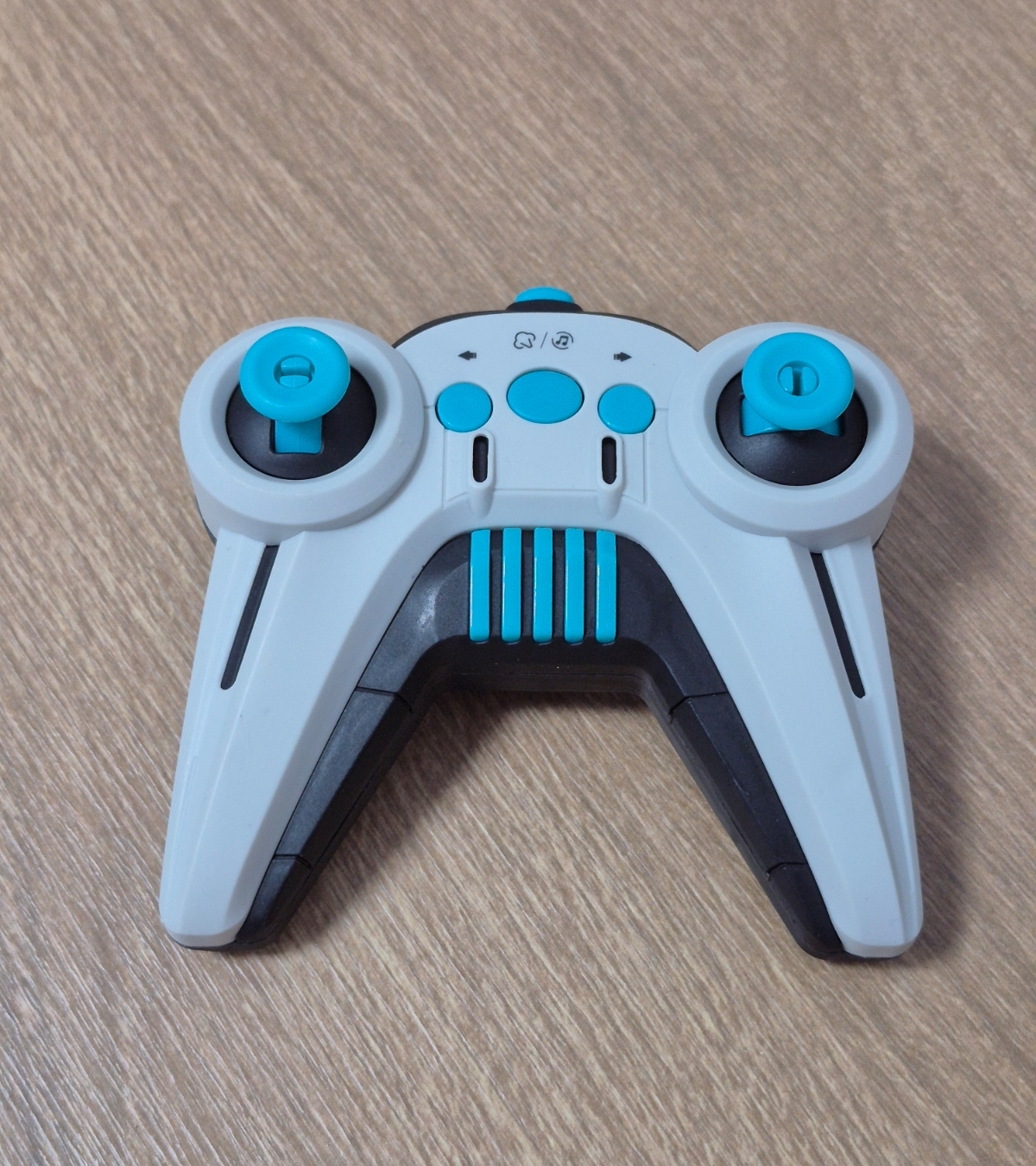 Автомобиль РУ BalaToys Трюковая Дрифт 360 - фото 10