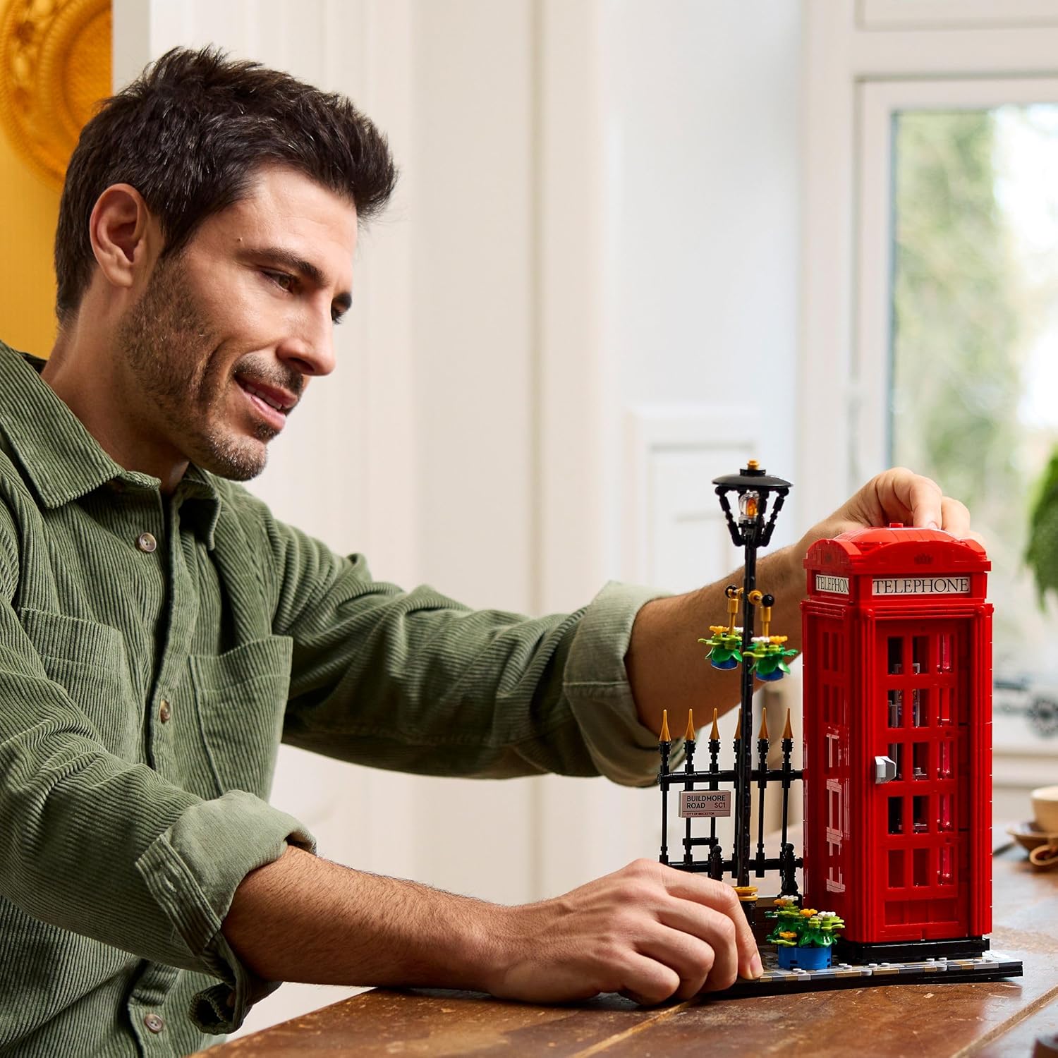 Конструктор LEGO Ideas лондонская телефонная будка - фото 7