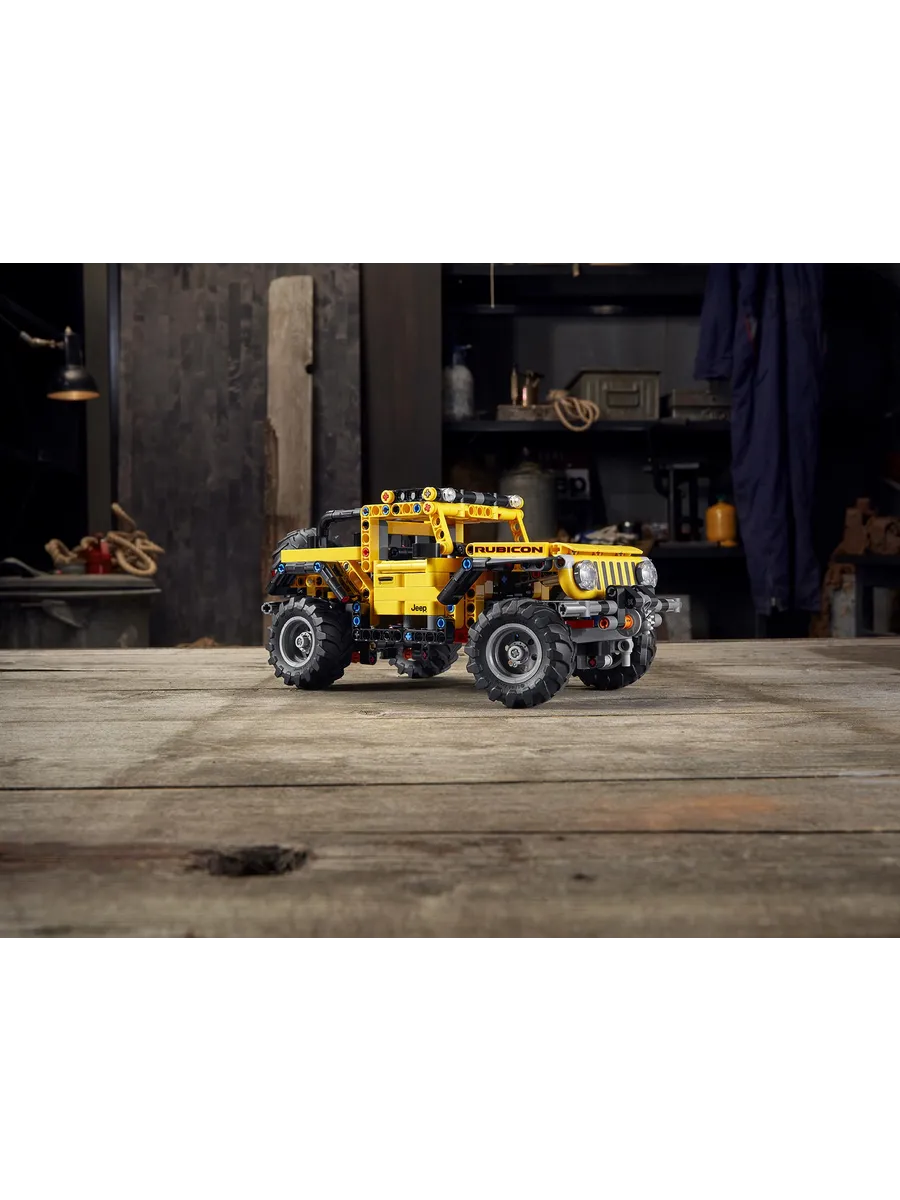 Конструктор LEGO Technic Jeep Wrangler 665 дет. - фото 9