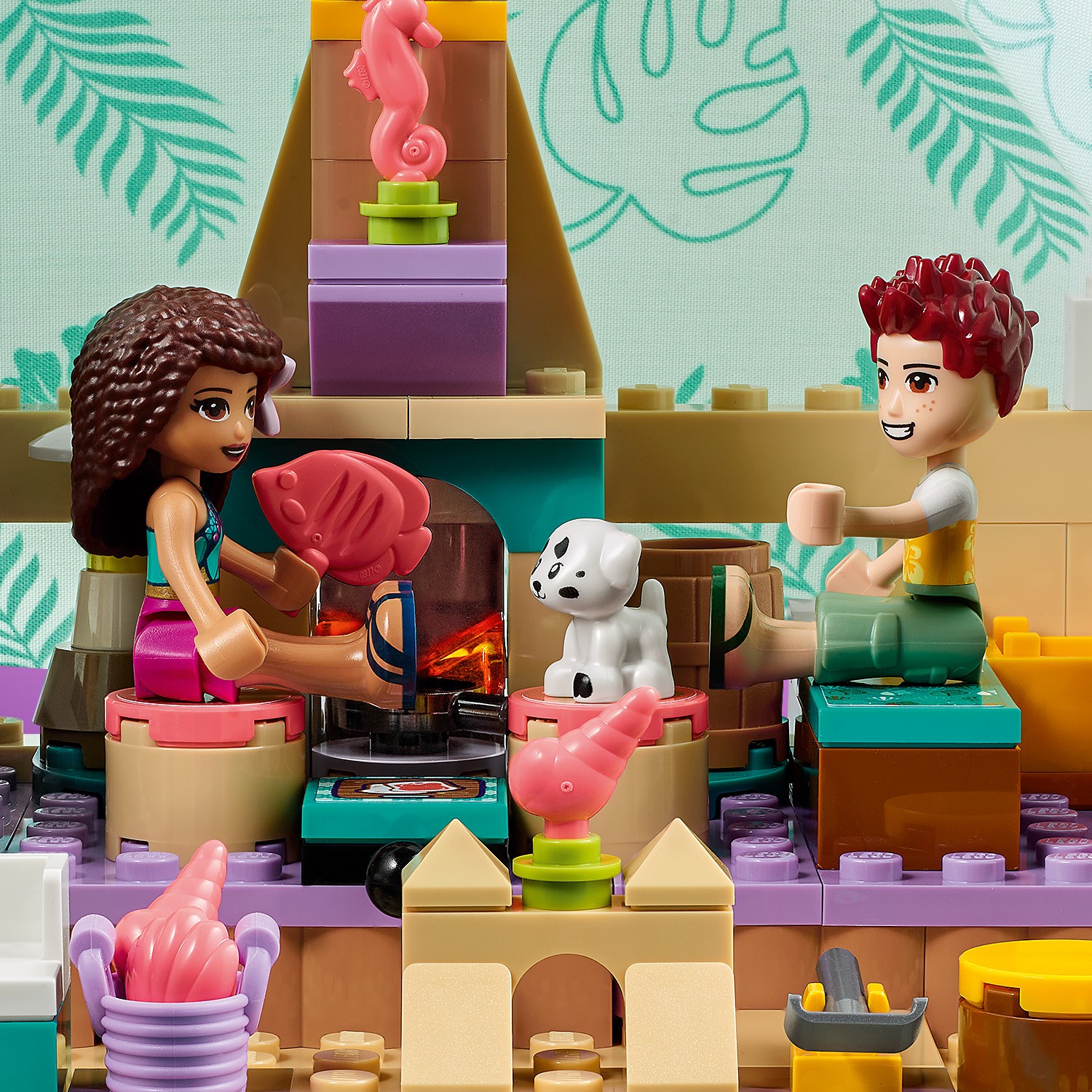Конструктор LEGO Friends Кэмпинг на пляже блочный - фото 12