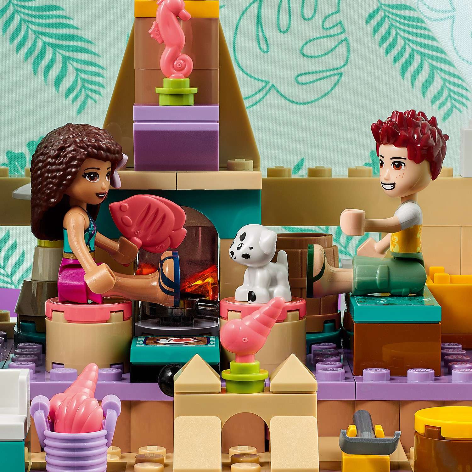 Конструктор LEGO Friends Кэмпинг на пляже 380 дет. - фото 12
