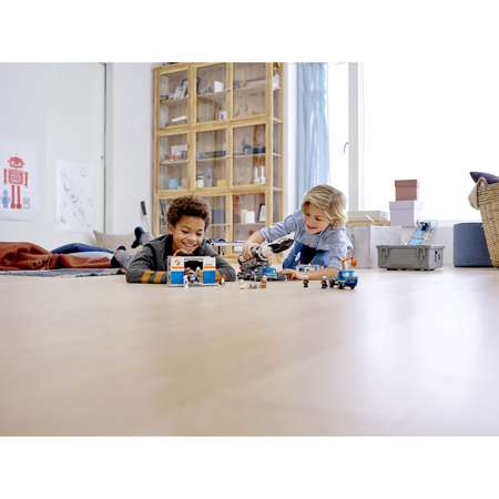 Конструктор LEGO City Space Port Площадка блочный