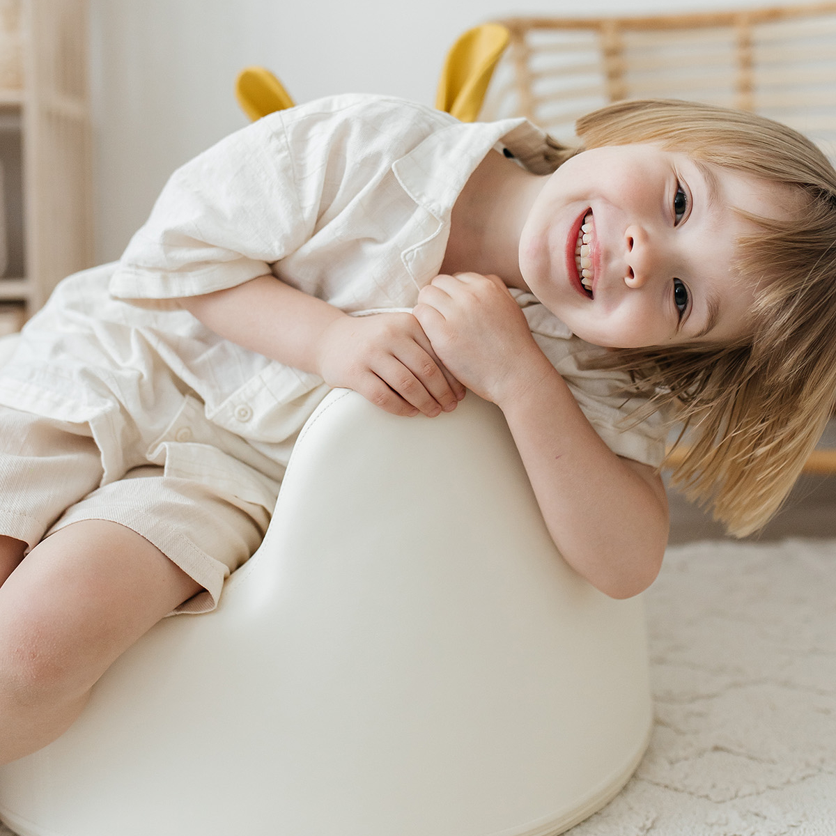 Кресло детское UNIX Kids Hare S white - фото 7
