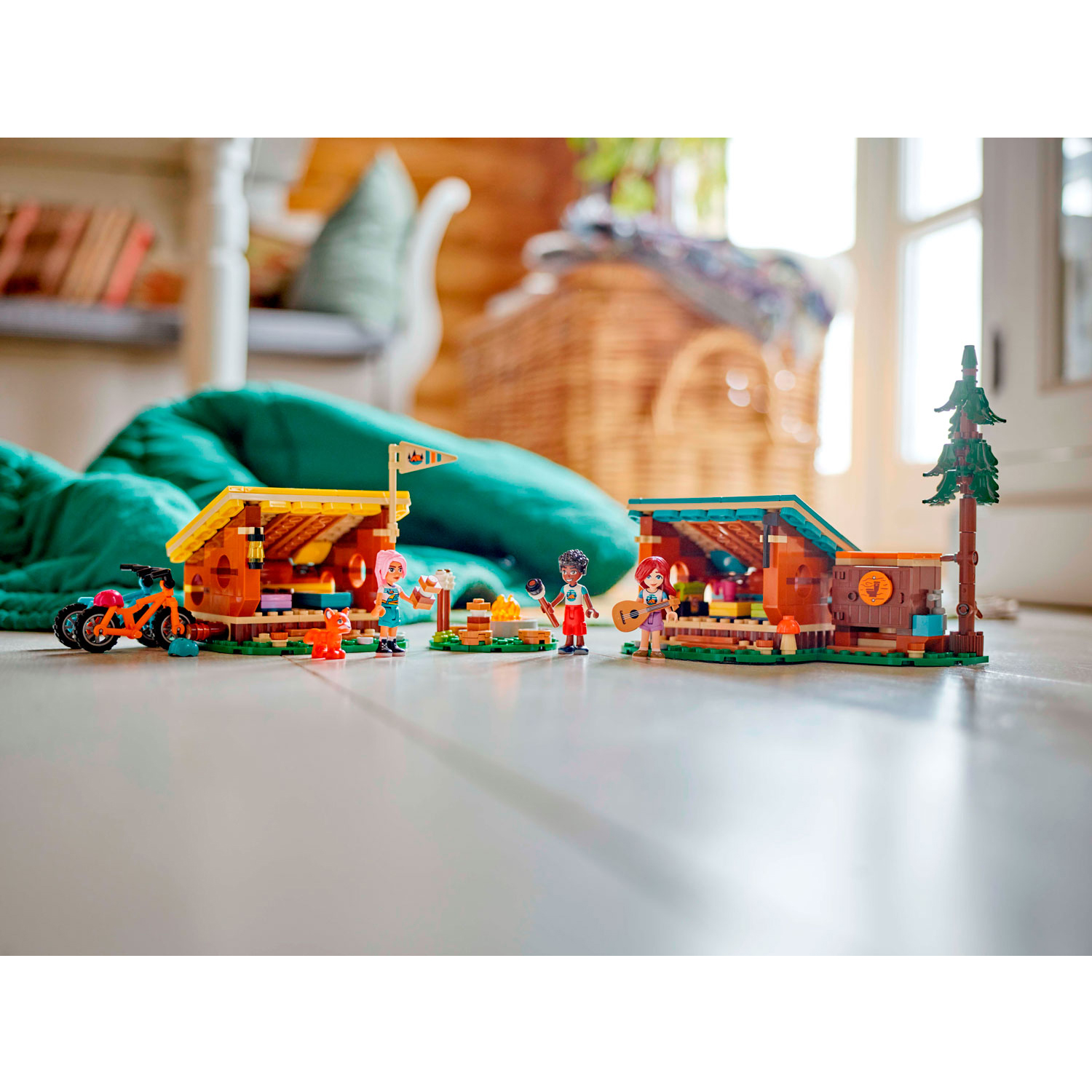 Конструктор LEGO Friends Домики в летнем лагере блочный - фото 9