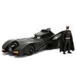 Автомобиль Jada Batmobile with Batman 1:24