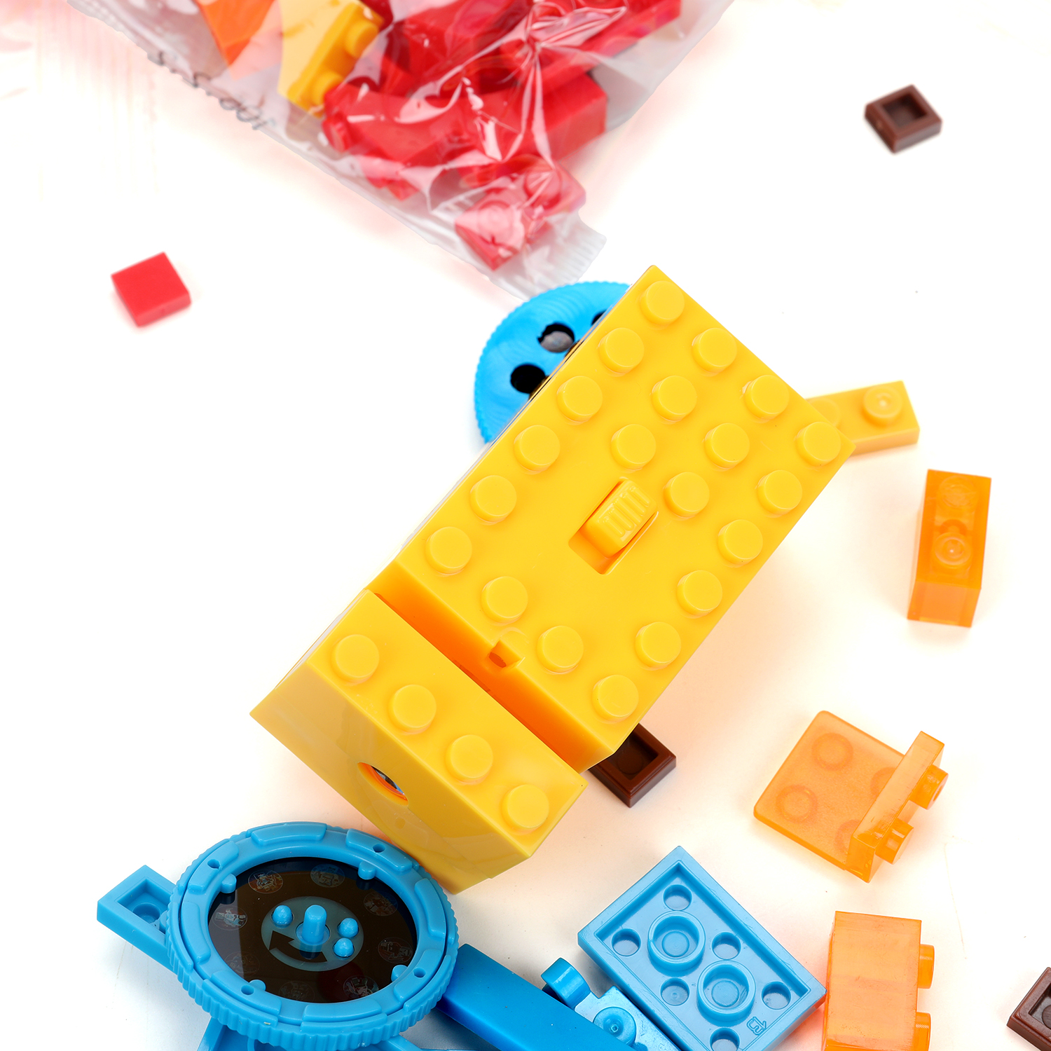 Конструктор Город мастеров Мой мир 386 дет. - фото 5