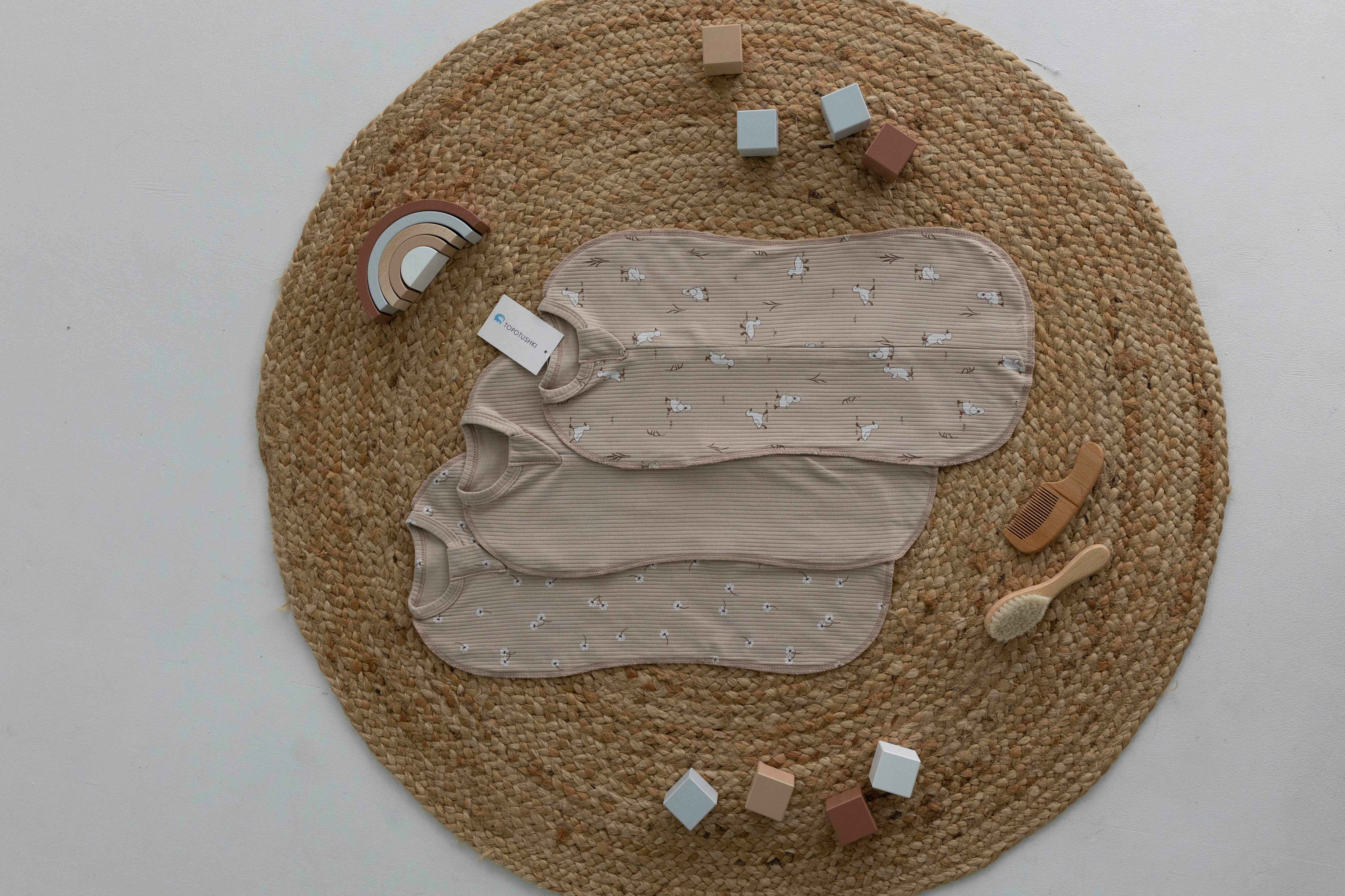 Конверт пеленальный (кокон) TOPOTUSHKI бежевый - фото 1