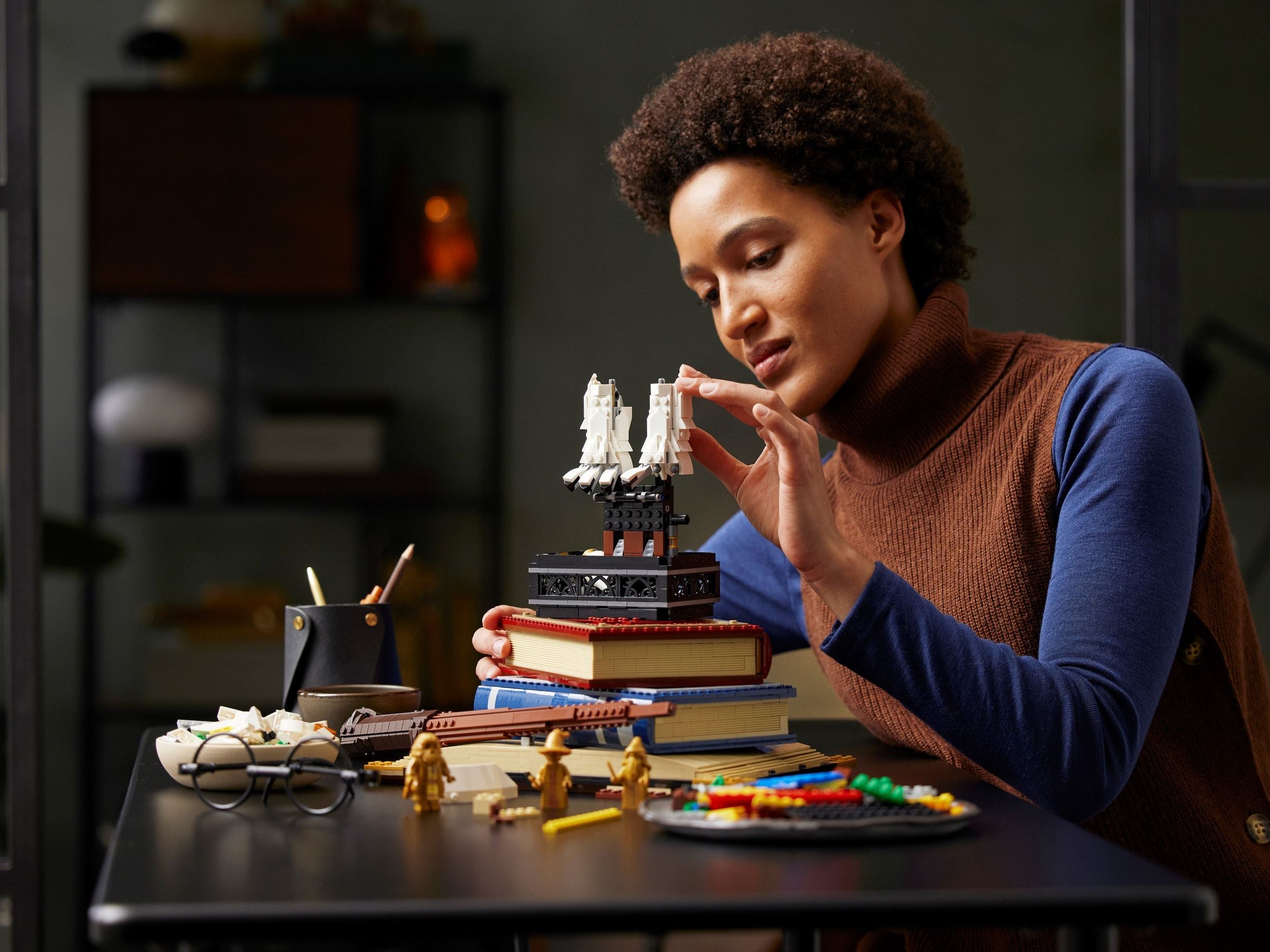 Конструктор LEGO Harry Potter 76391 3010 дет. - фото 7