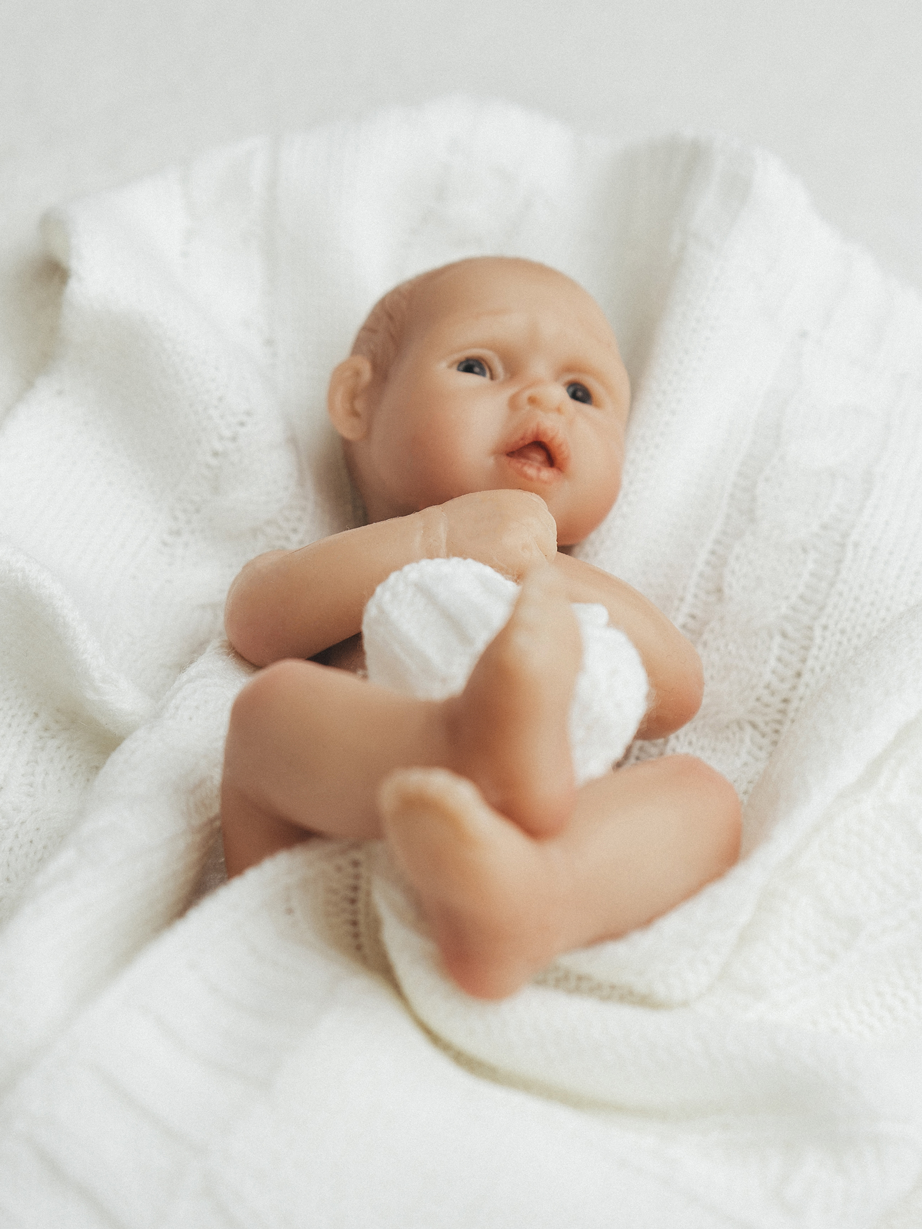 Кукла мини Magic Manufactory Magic baby Пупс реборн мальчик высота 19 см 4631162180918 - фото 8