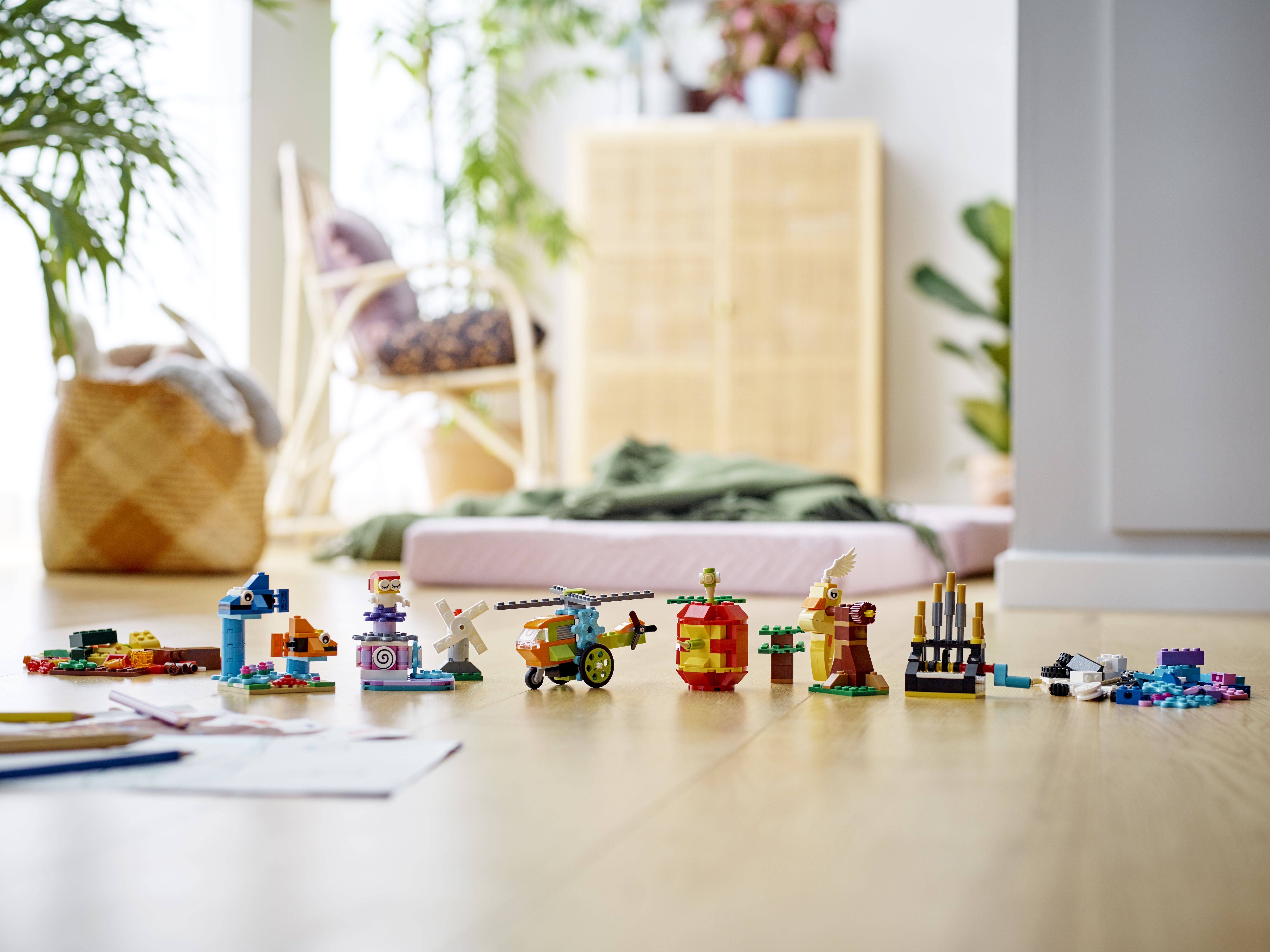 Конструктор LEGO Classic Кубики и функции 500 дет. - фото 14