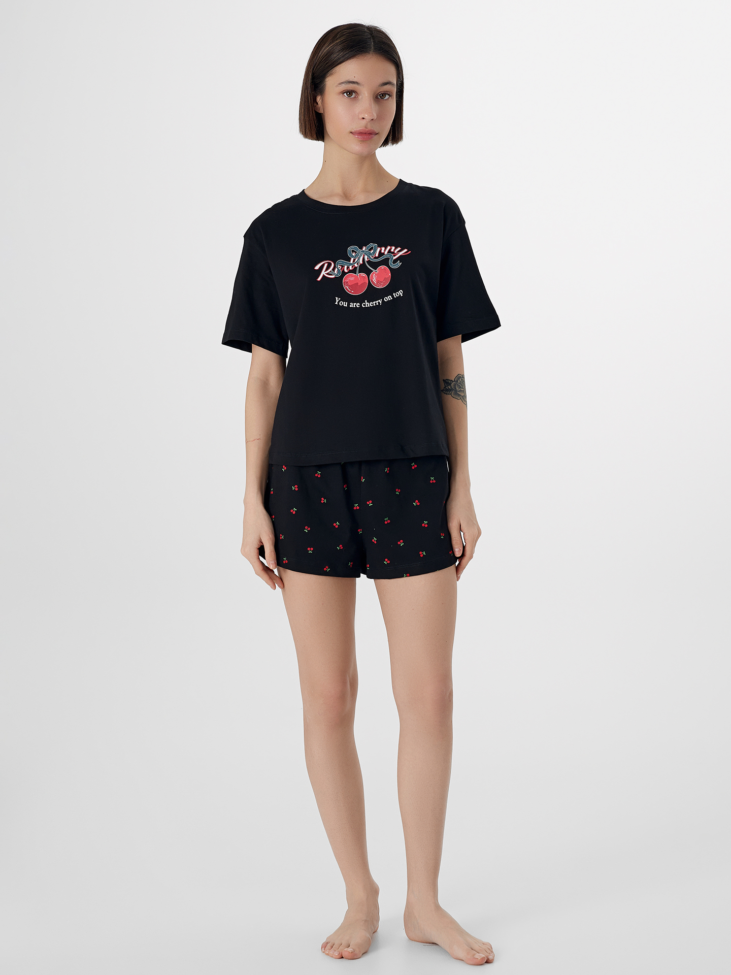 Пижама Mark Formelle (Марк Формэль) 592536/черный +вишенки на черном - фото 1