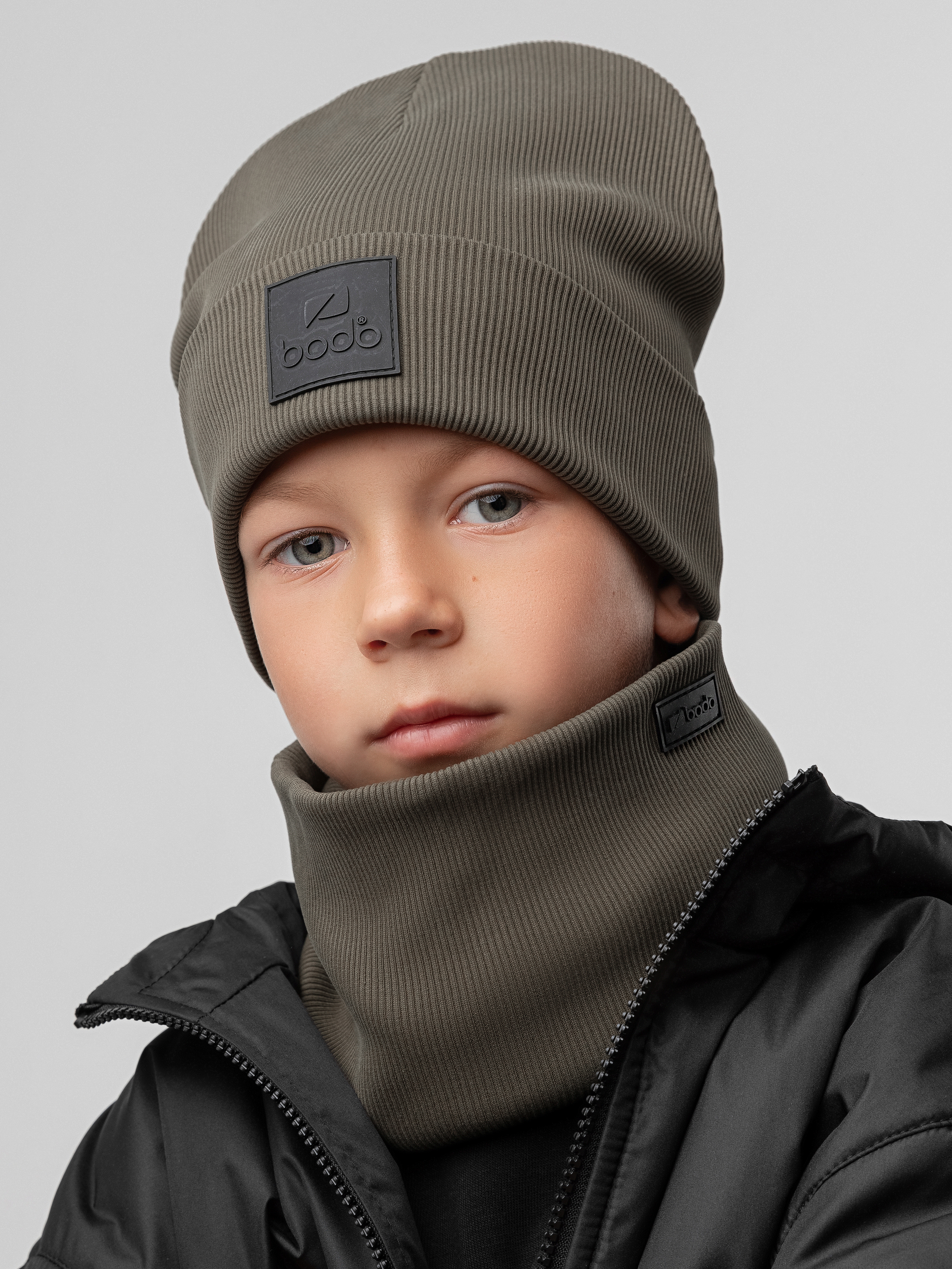 Изображение товара Комплект демисезонных шапка и снуд Bodo для детей и подростков