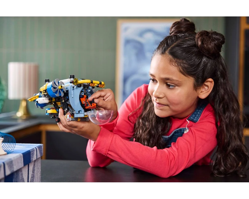 Конструктор LEGO Technic 42201 413 дет. - фото 11