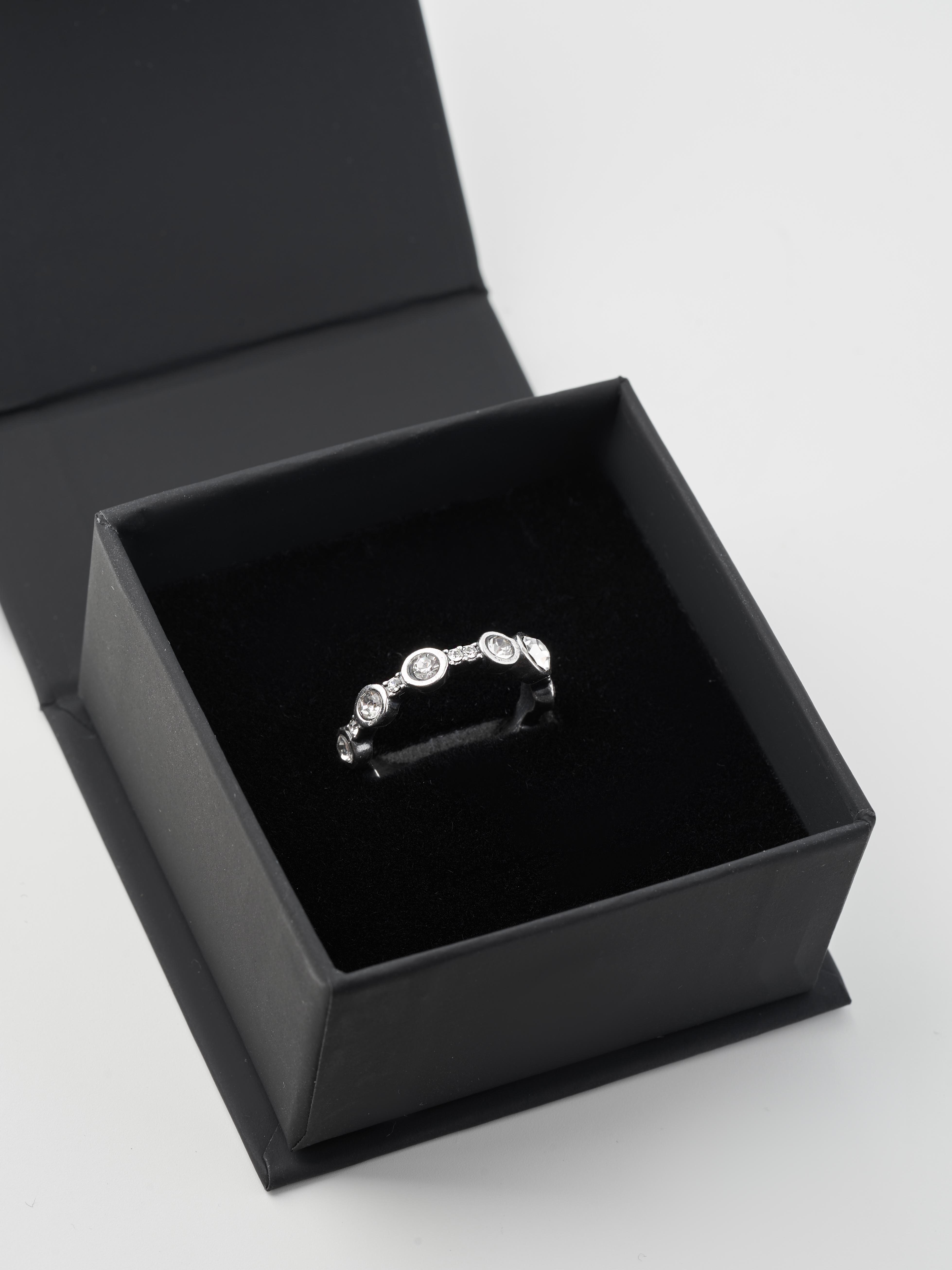 Кольцо Shine and Beauty 80797-410-к-белстр - фото 2