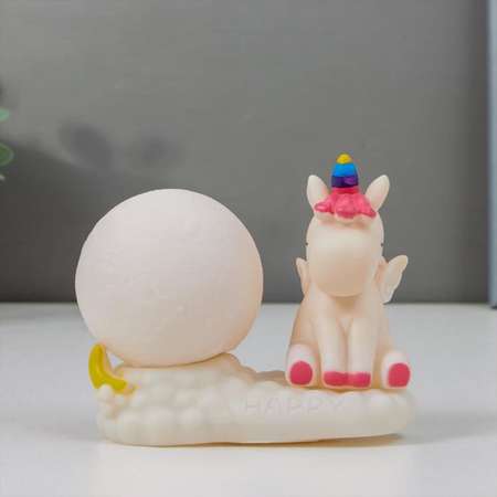 Ночник-светильник MINI-TOYS настольный «Единорог с планетой» LED белый свет
