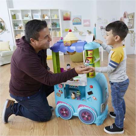 Пластилин Play-Doh Фургон с мороженым