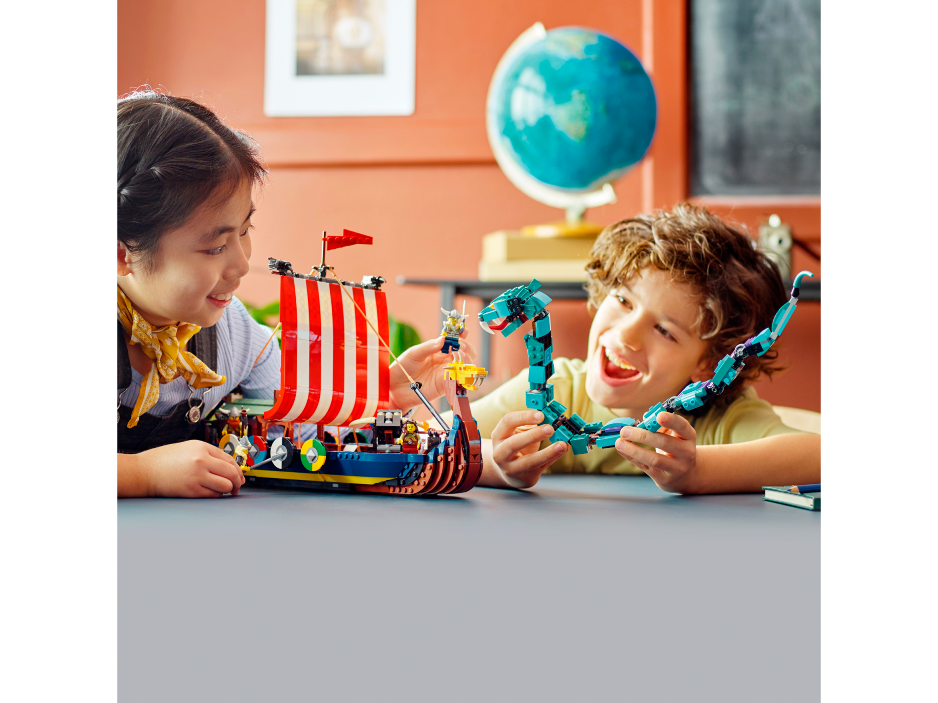 Конструктор LEGO 556 дет. - фото 8