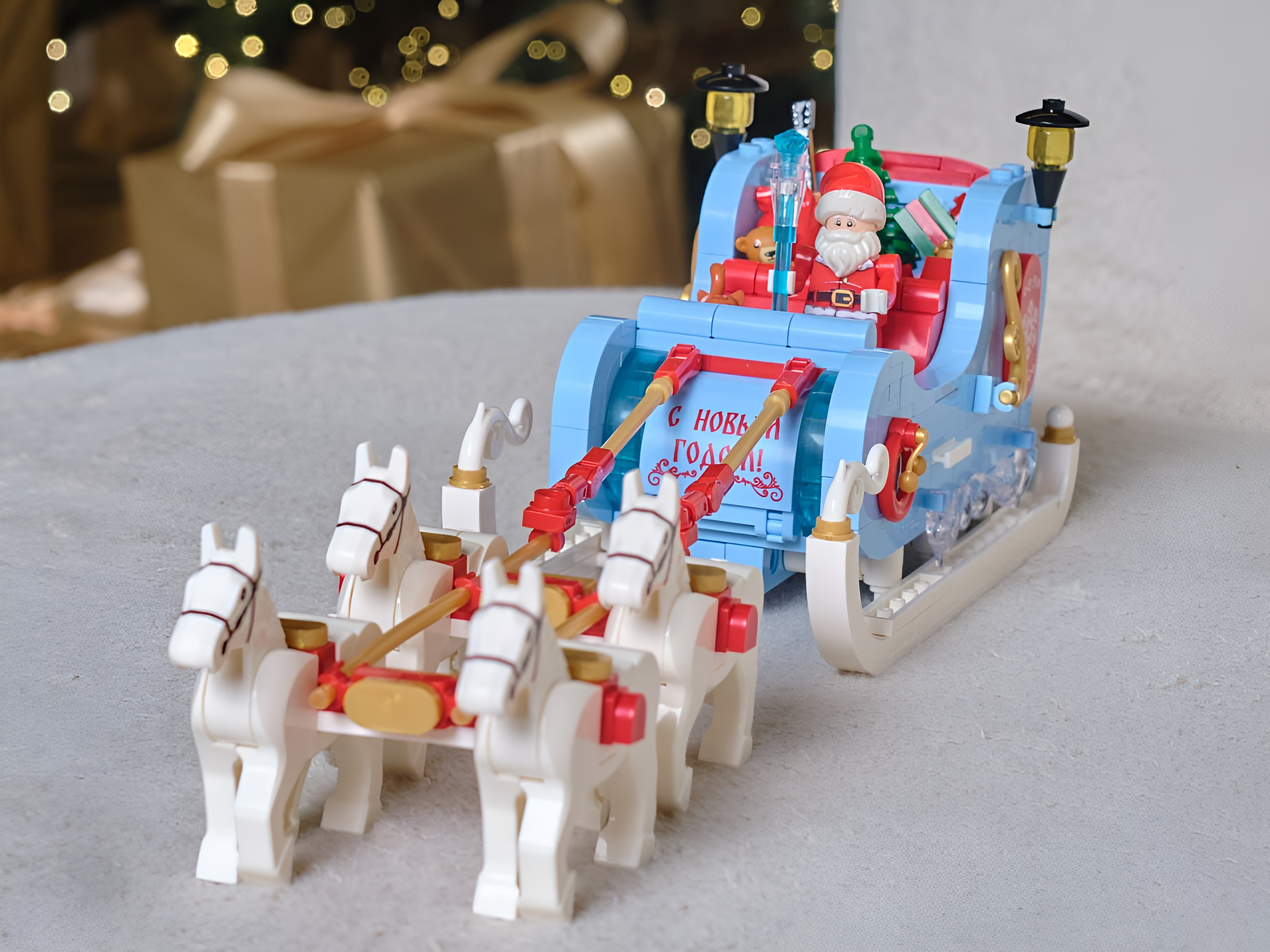 Конструктор brick labs Сани Деда Мороза из мини-блоков 359 дет. - фото 3