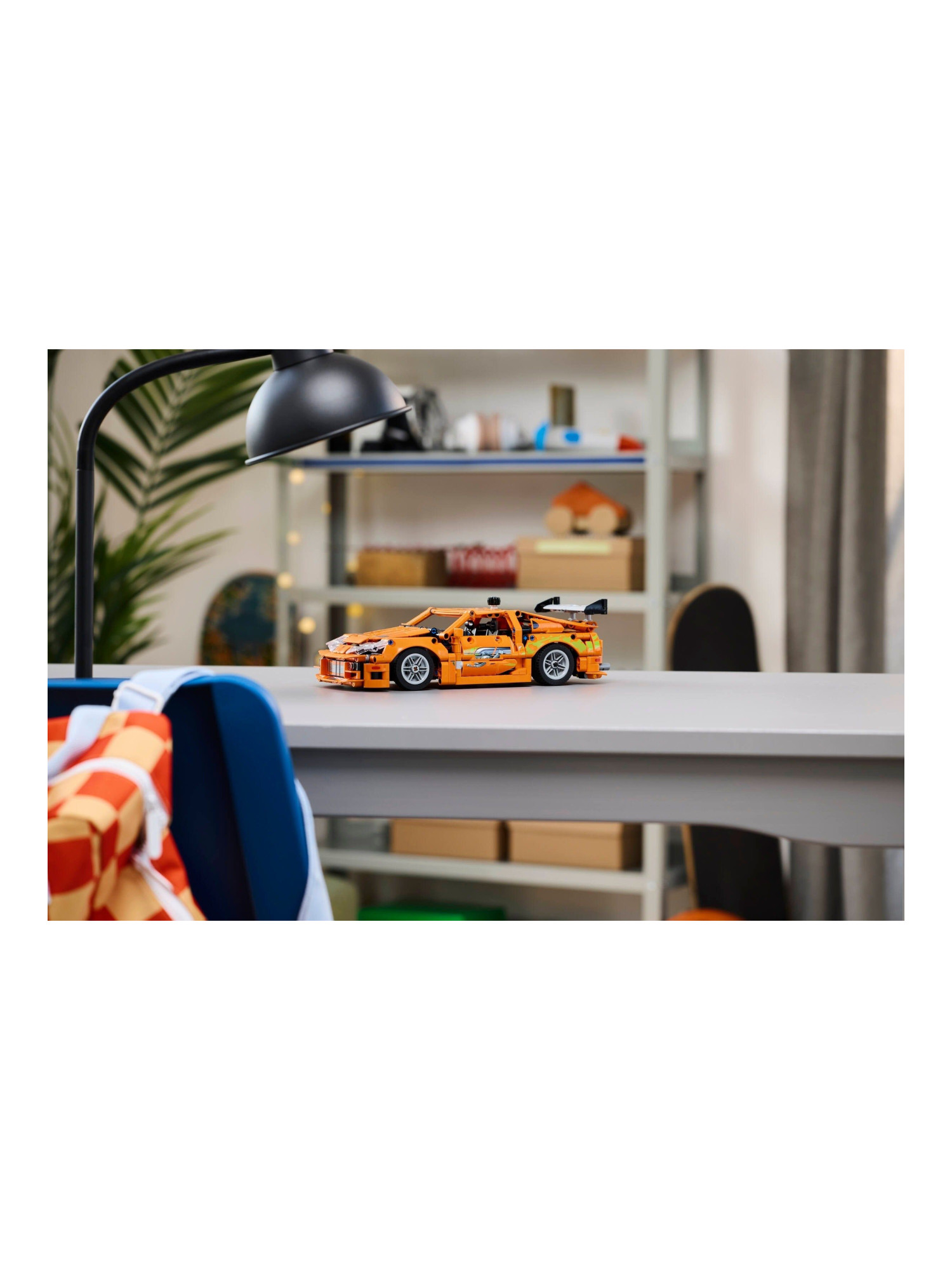 Конструктор LEGO Technic Тойота Супра MK4 810 дет. - фото 7