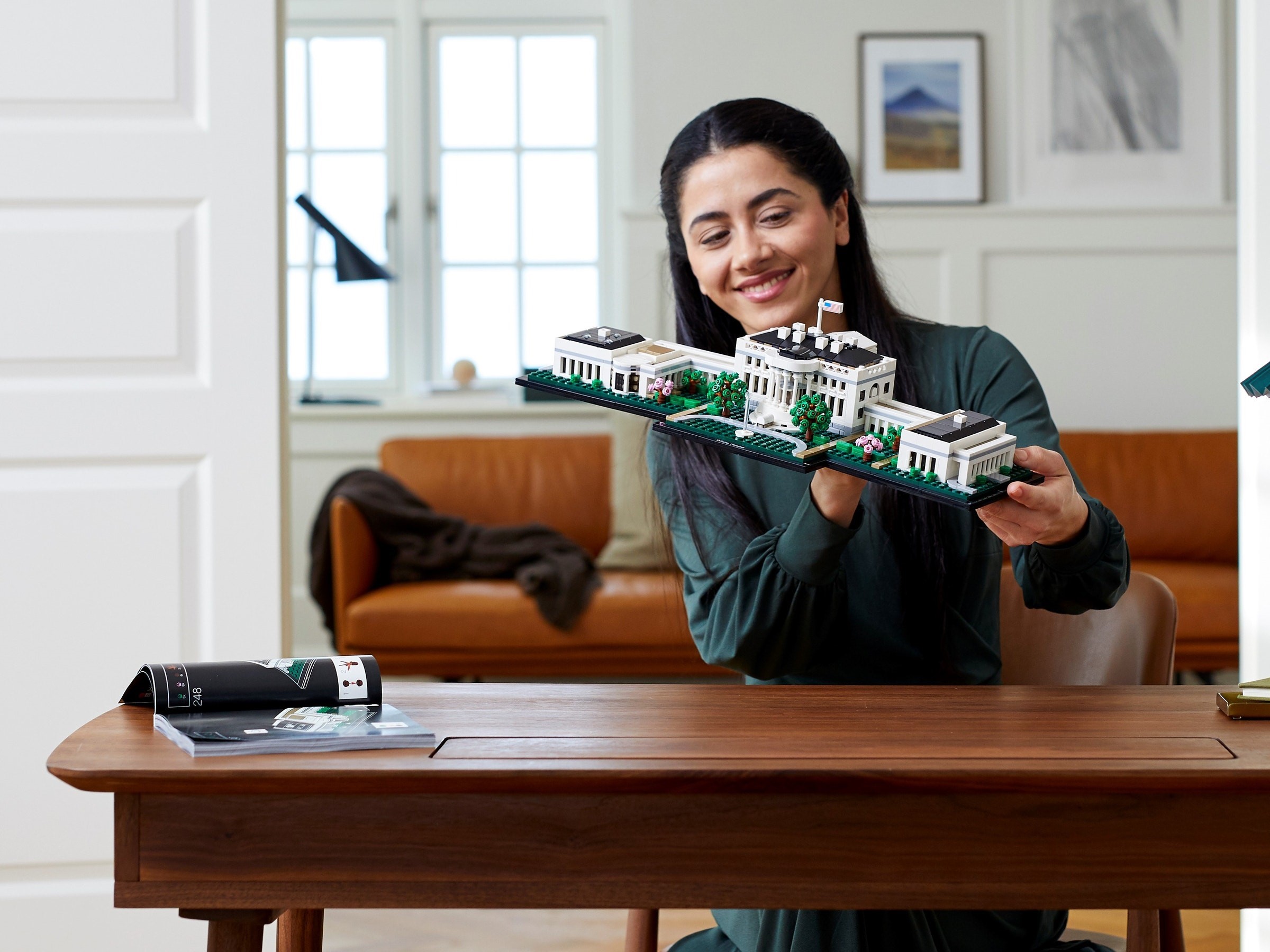 Конструктор LEGO Architecture 21054 1483 дет. - фото 9