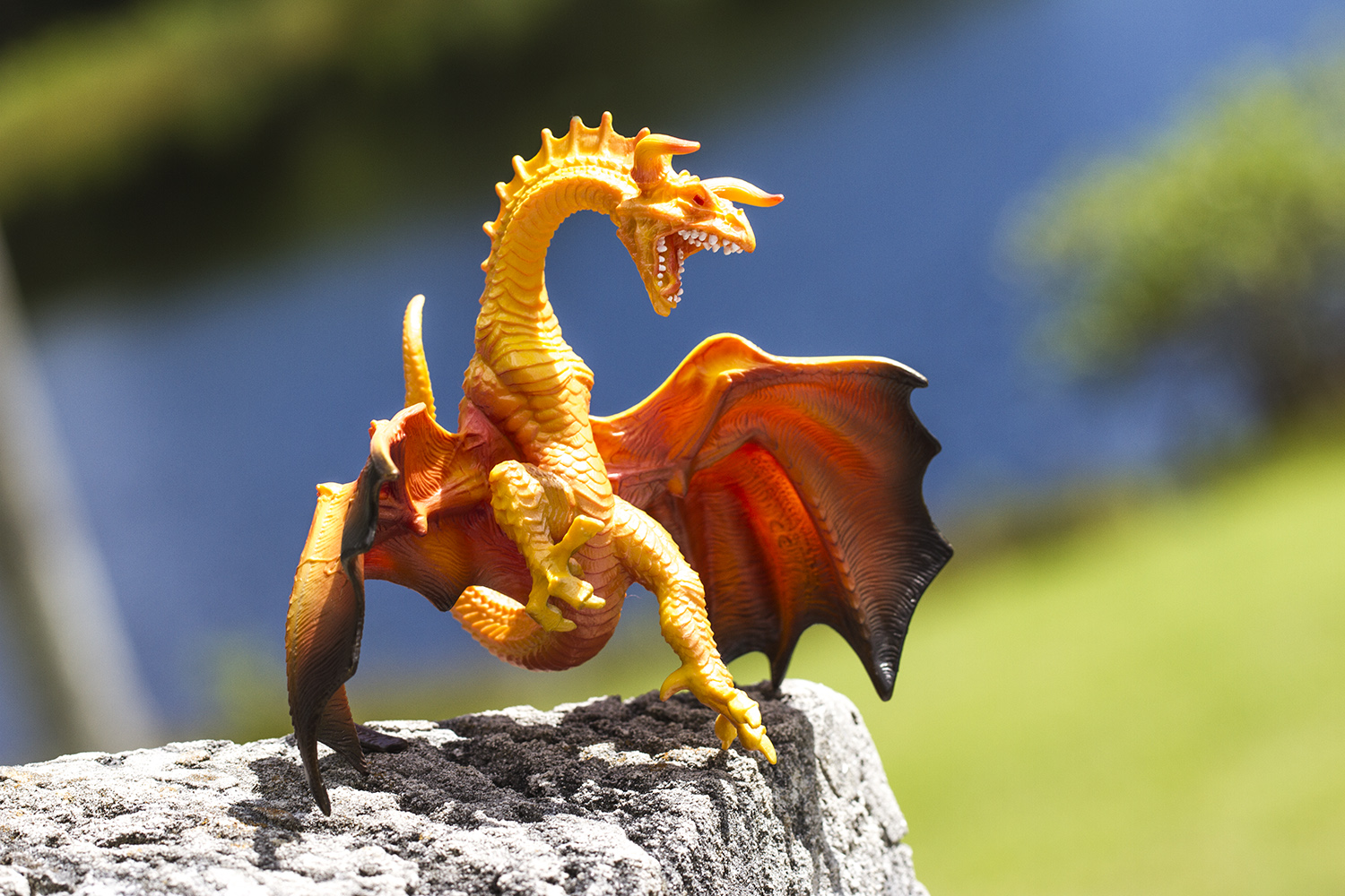 Фигурка Safari Ltd. Дракон огненной лавы, XL - фото 5