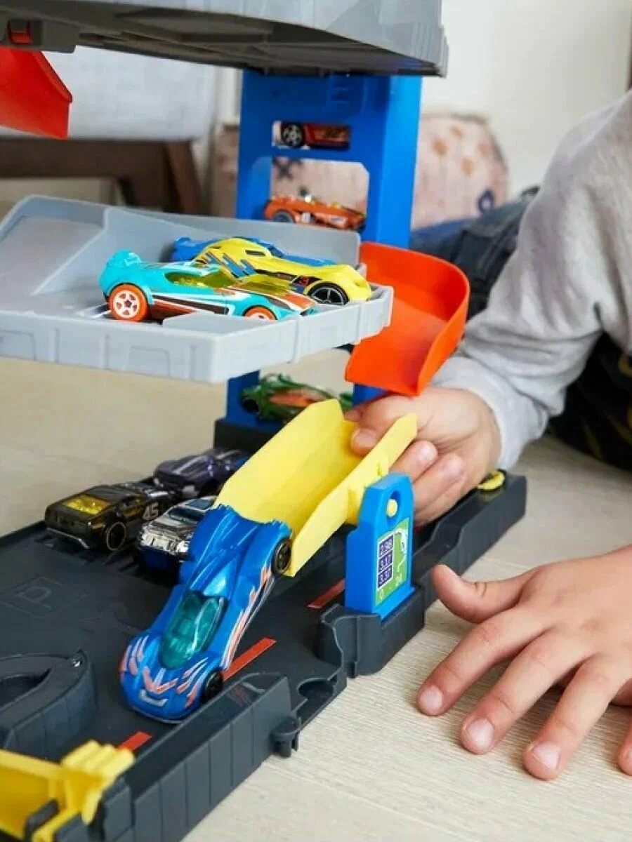 Трек Hot Wheels City Stunt Garage GNL70 - фото 2
