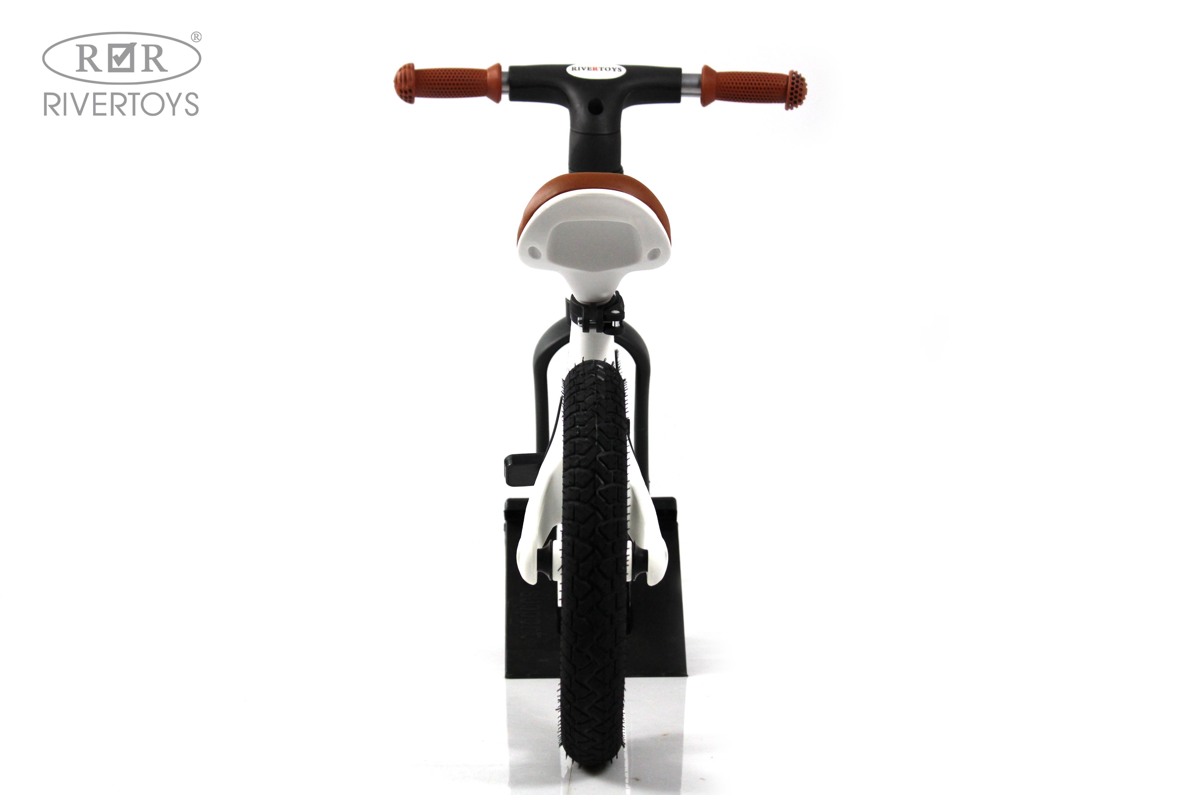Двухколесный беговел RIVERTOYS 12 дюймов - фото 4
