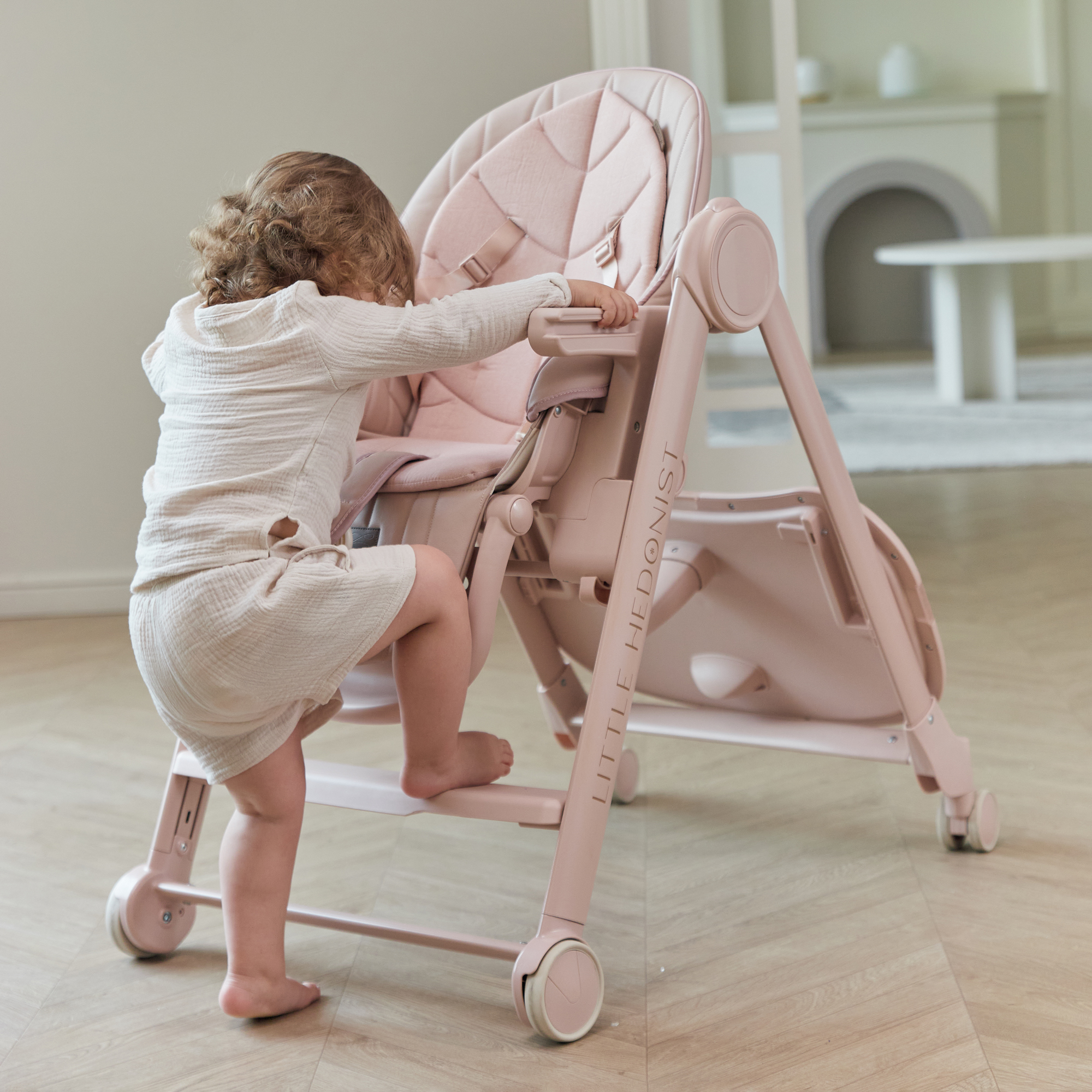 Стульчик для кормления Happy Baby Berny Lux трансформер - фото 13
