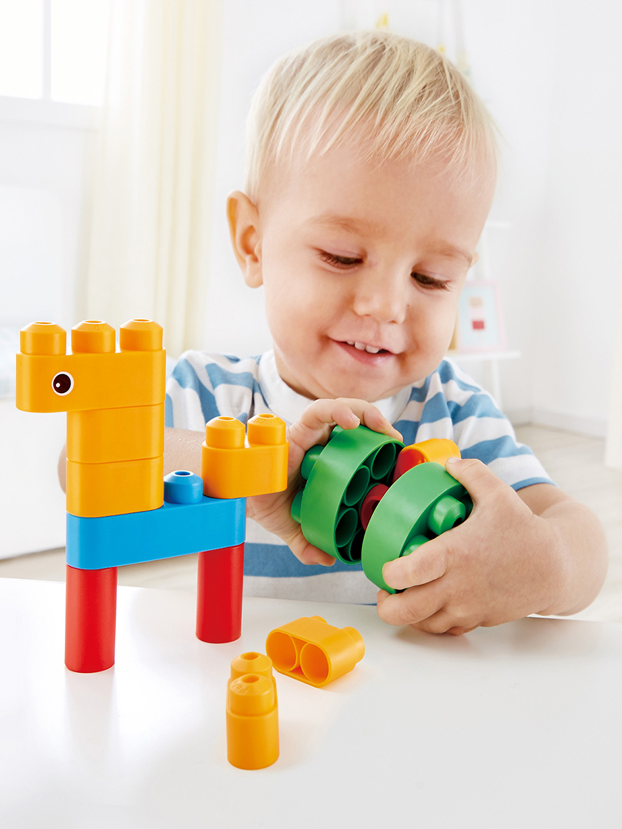 Конструктор Hape Птицы и звери из мини-блоков 13 дет. - фото 1