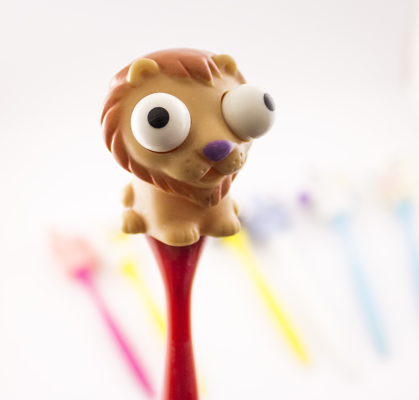 Ручка шариковая ЭВРИКА 1 шт. - фото 2