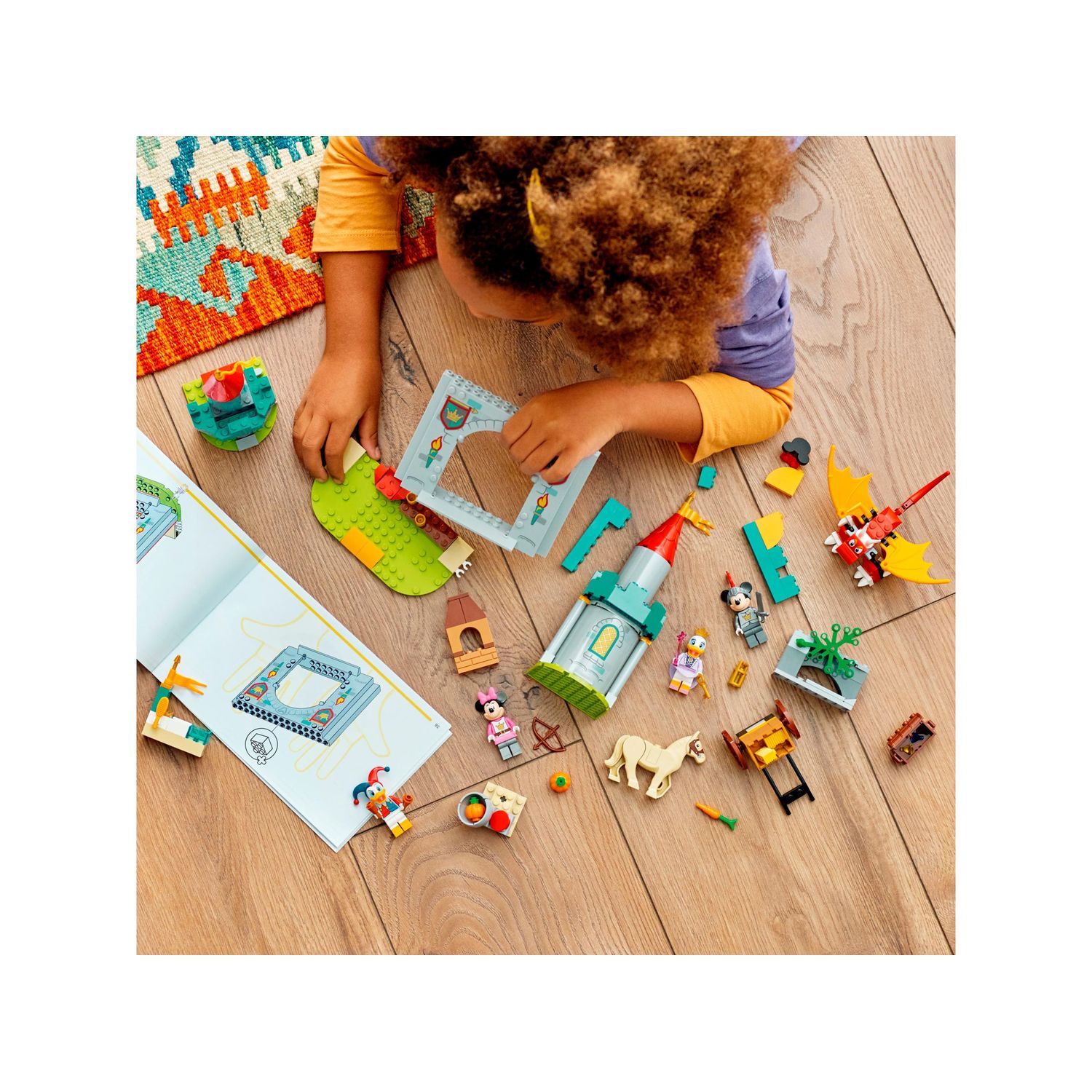 Конструктор LEGO Mickey and Friends Микки защитники замка 215 дет. - фото 8